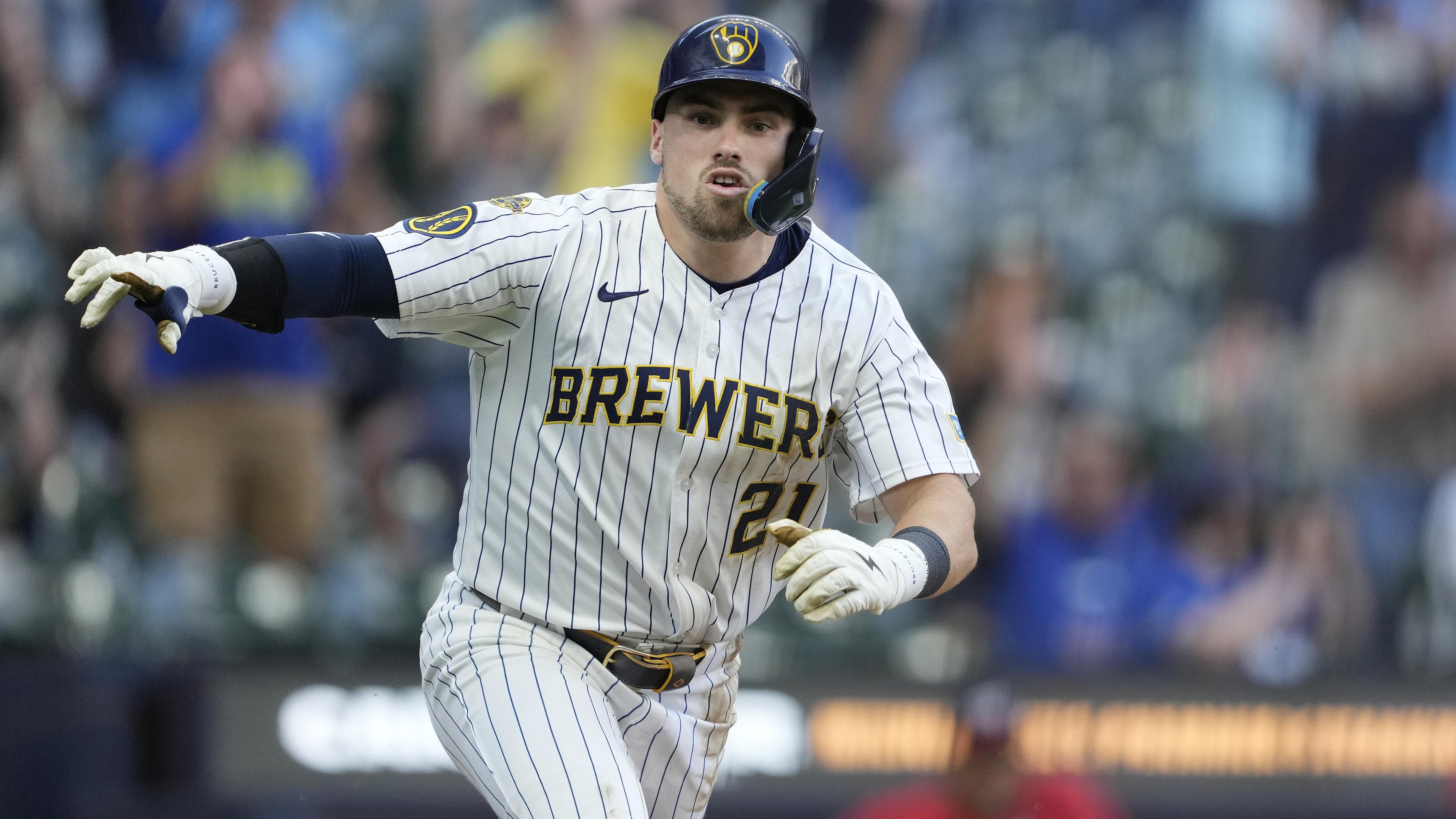 Washington Nationals v Milwaukee Brewers