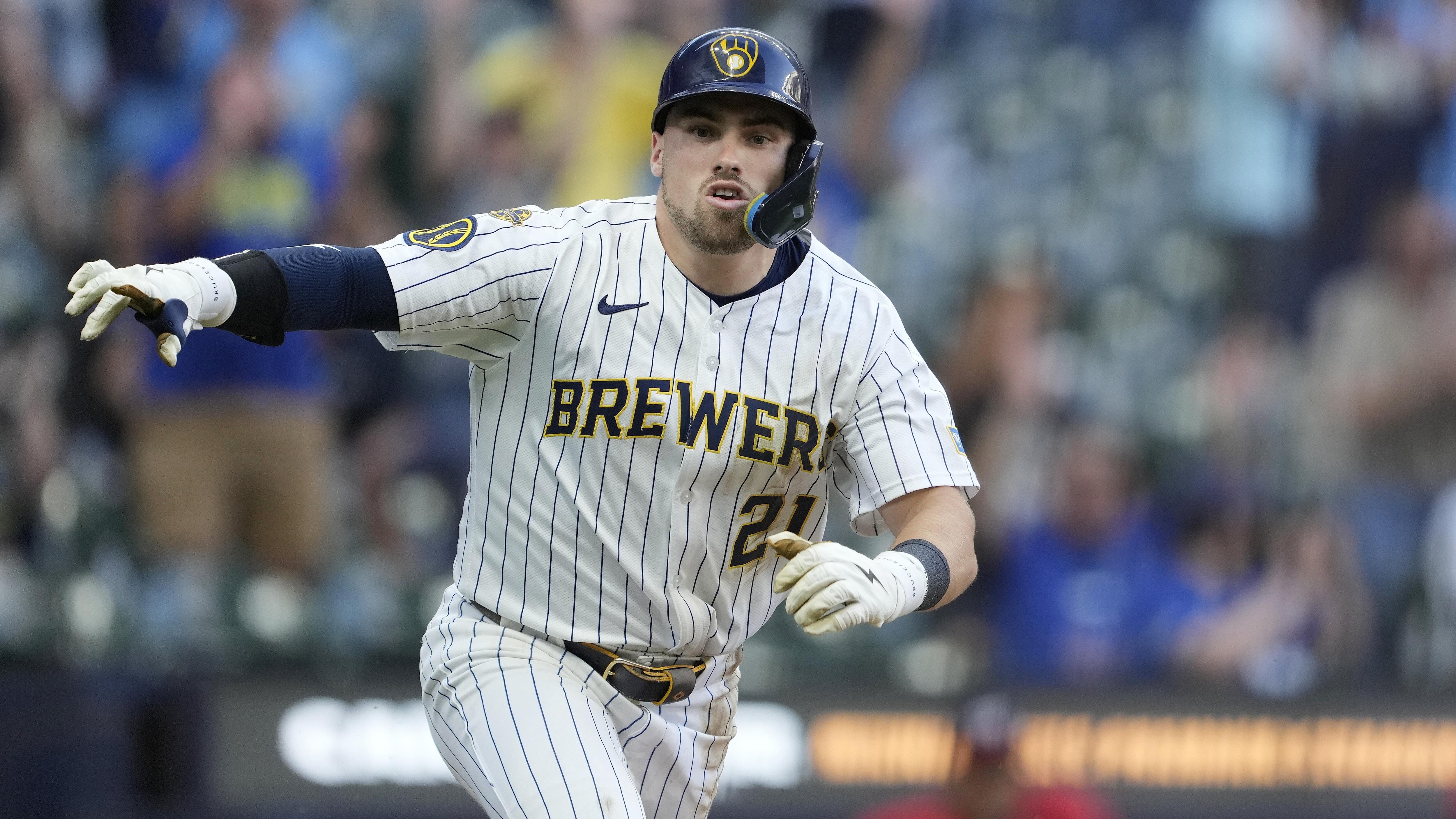 Washington Nationals v Milwaukee Brewers