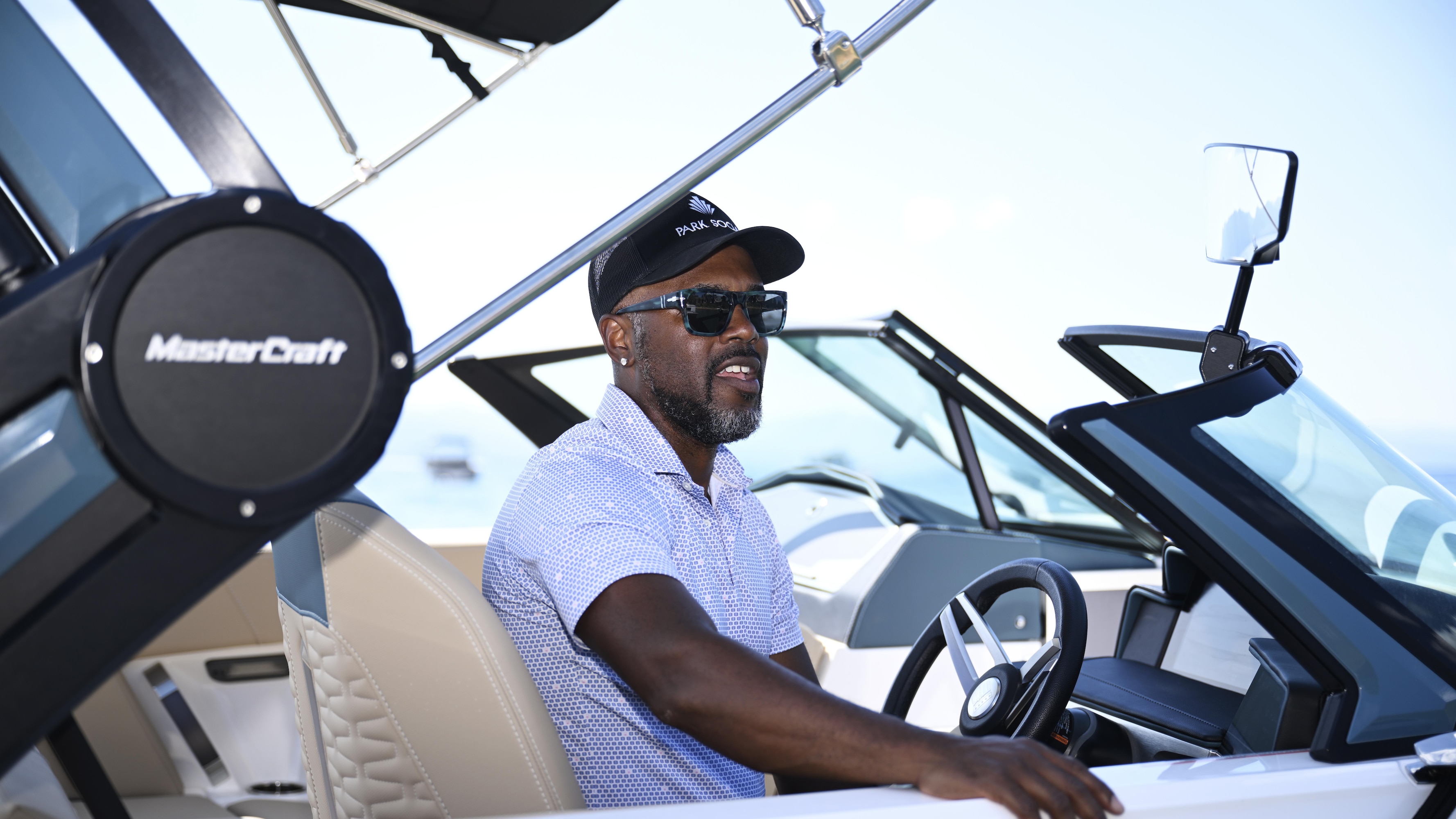 Jimmy Rollins Hits Hole-in-One on Video, Wins Boat at American Century Championship