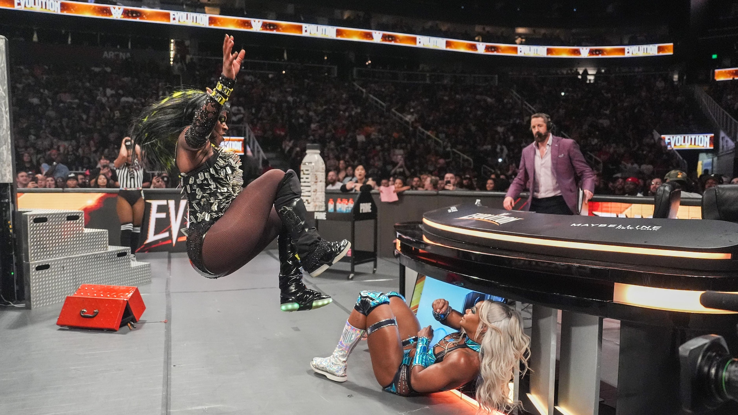 WWE - Evolution