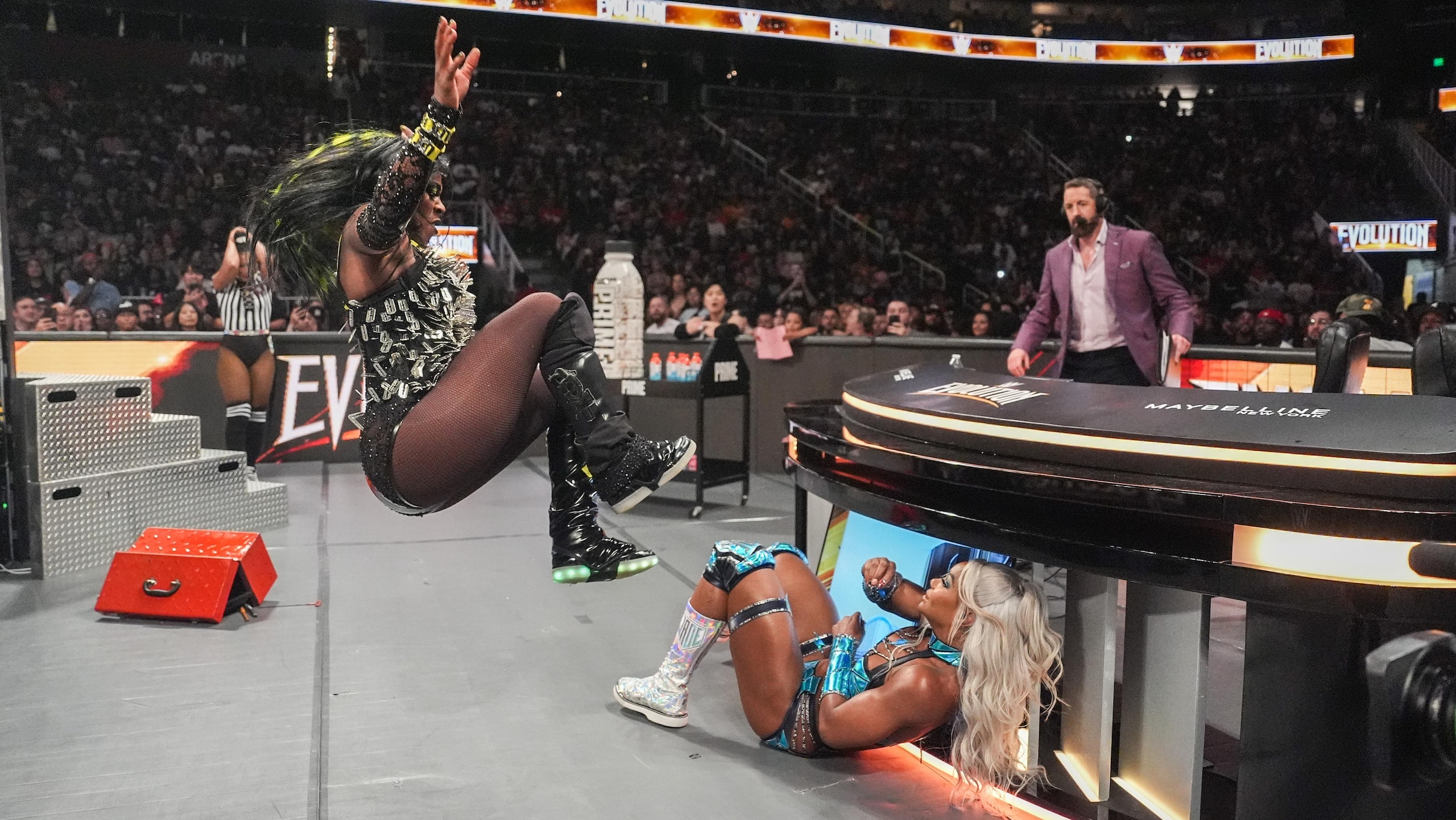 WWE - Evolution