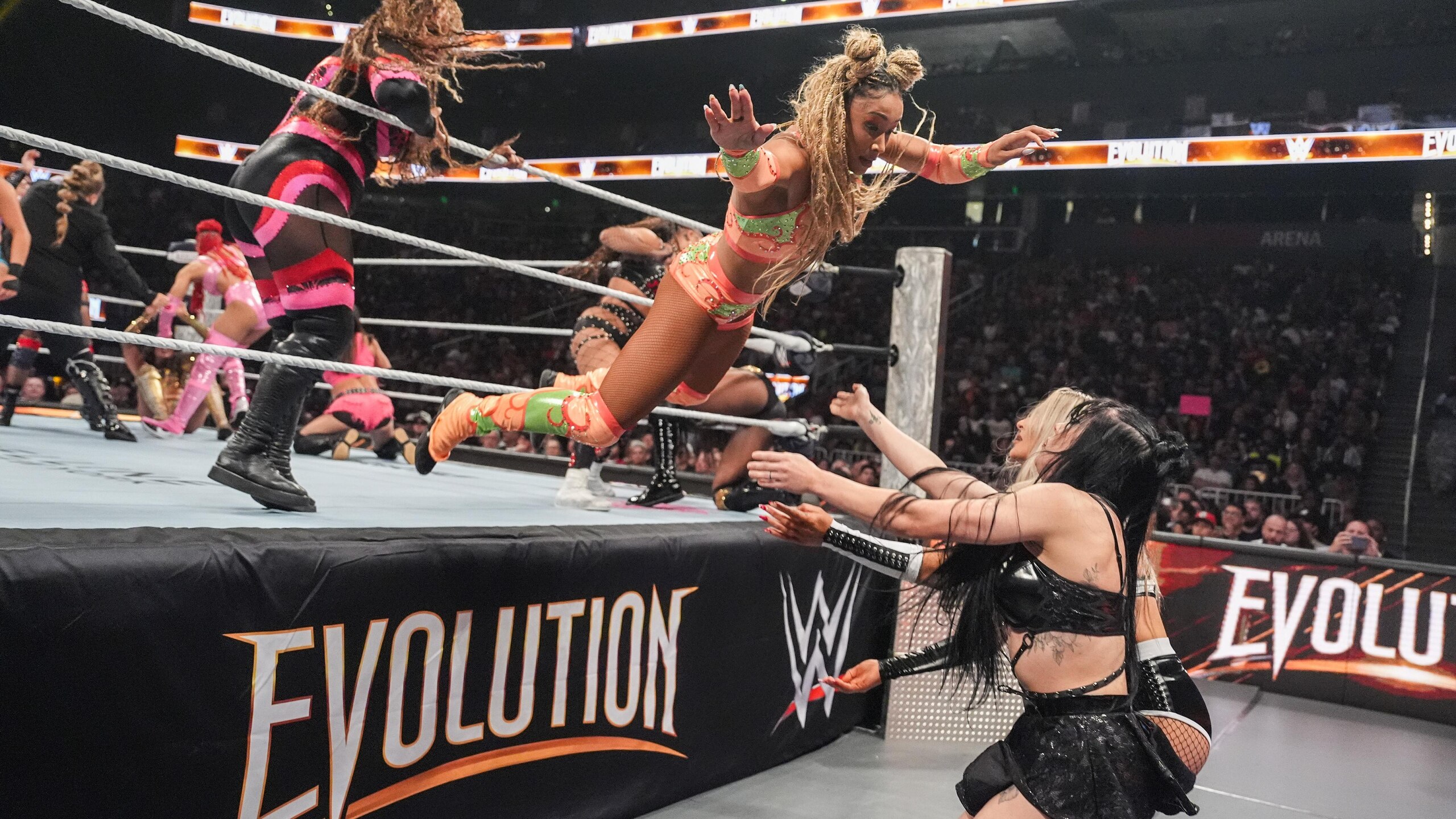 WWE - Evolution