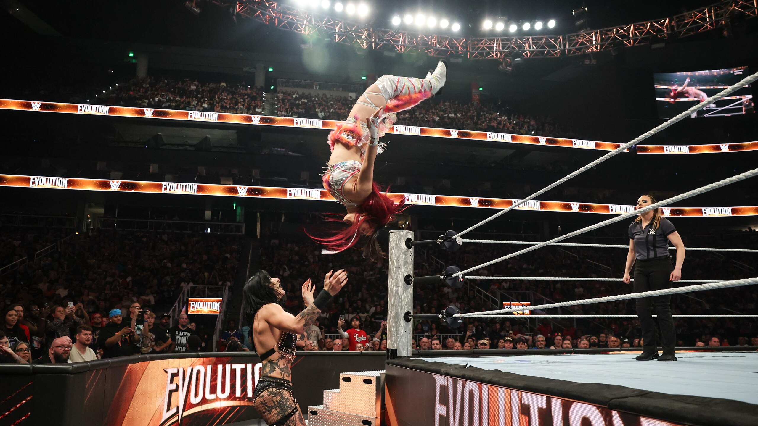 WWE - Evolution