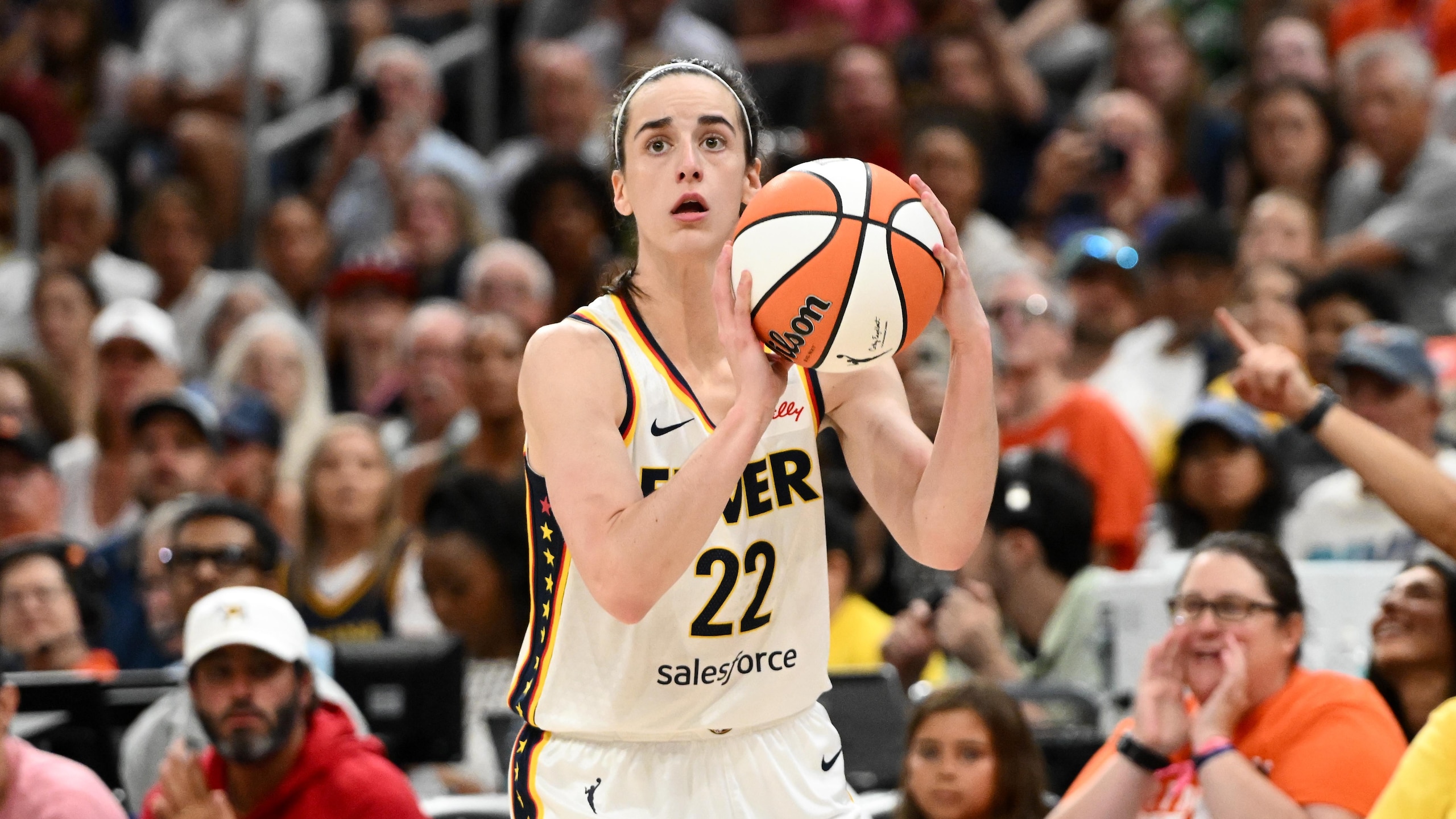 Indiana Fever v Connecticut Sun