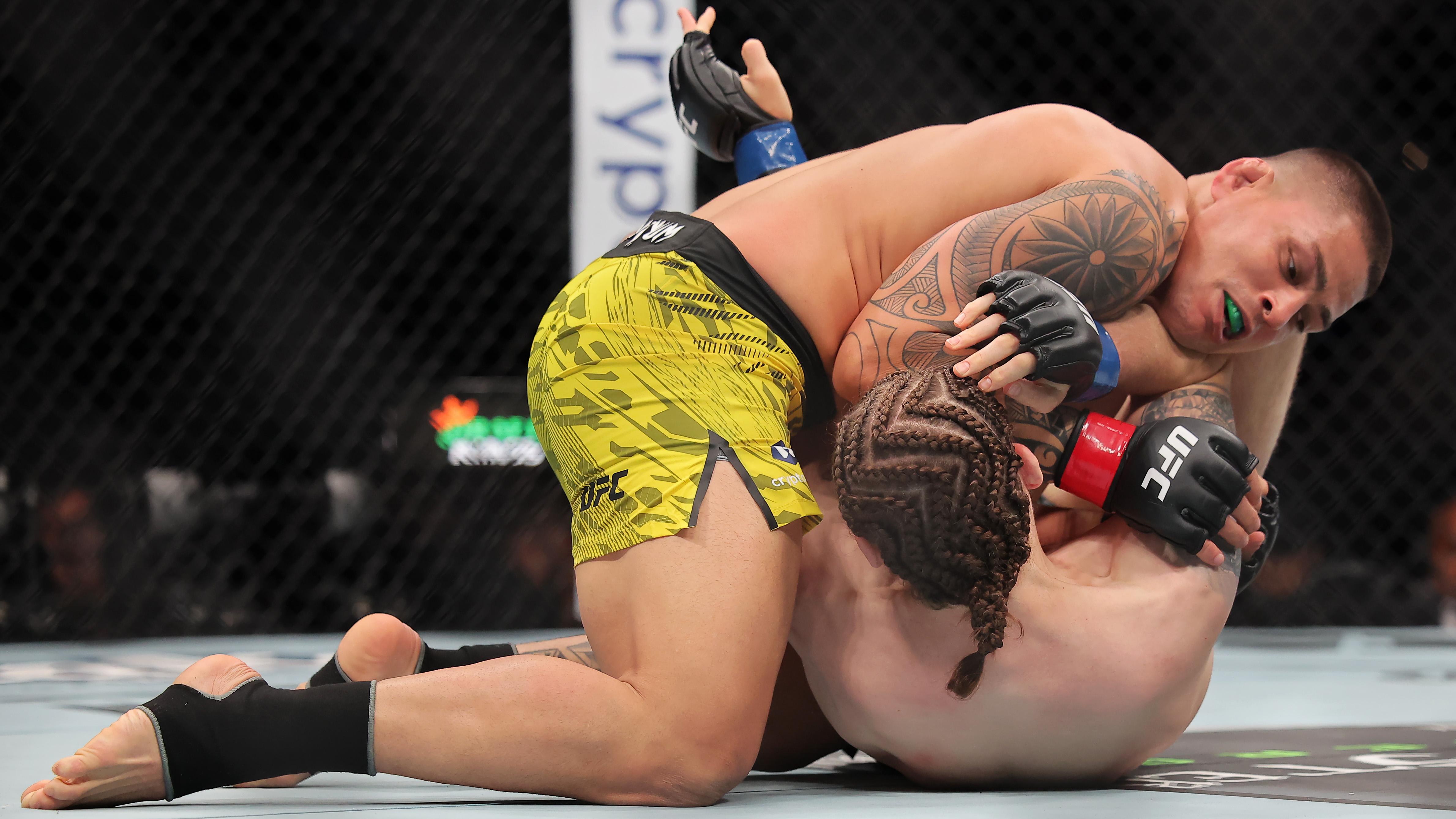 UFC 318: Holloway vs Poirier 3