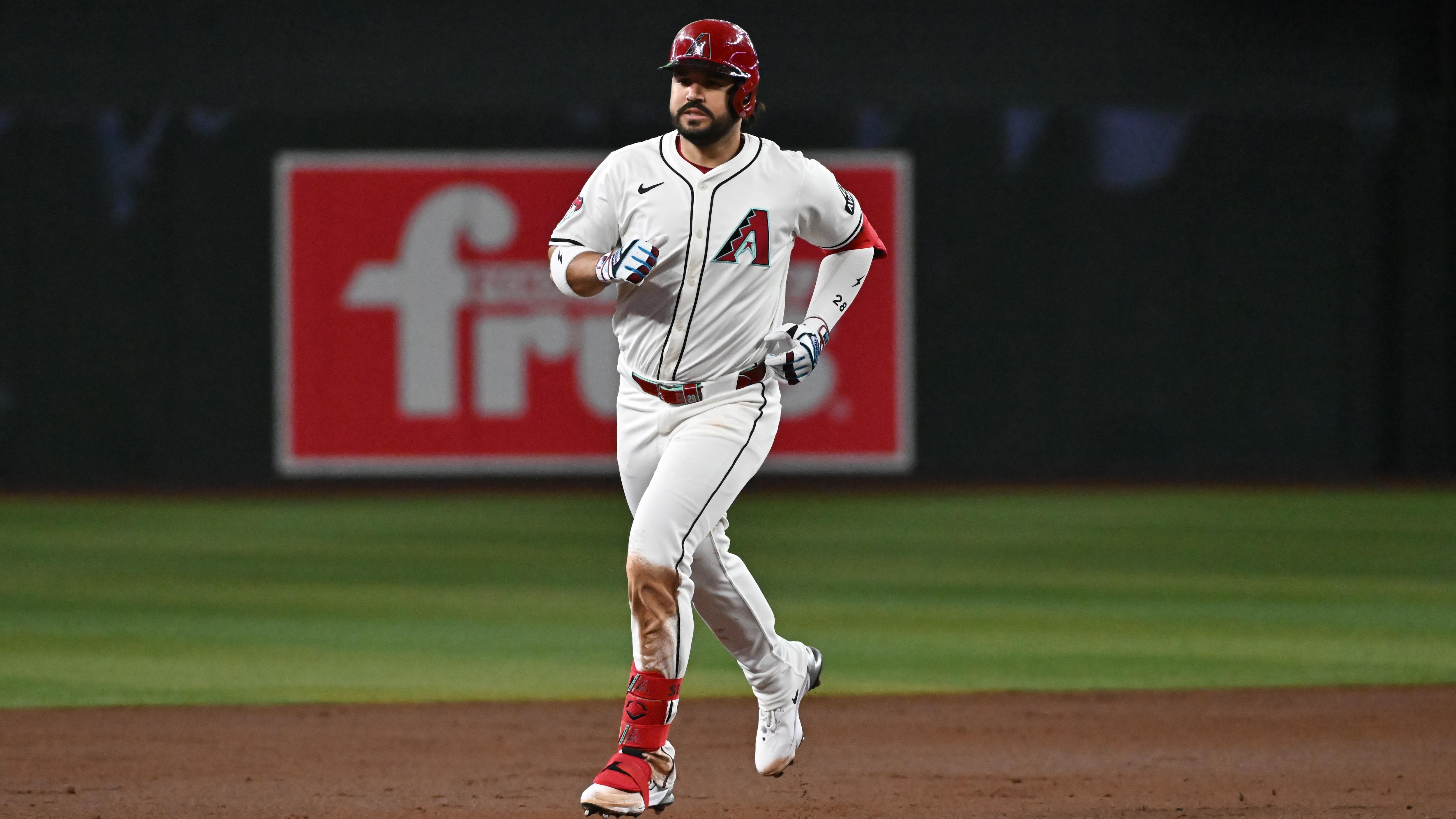 Eugenio Suarez Reportedly Linked to Phillies amid Yankees, Mets, Mariners Trade Rumors