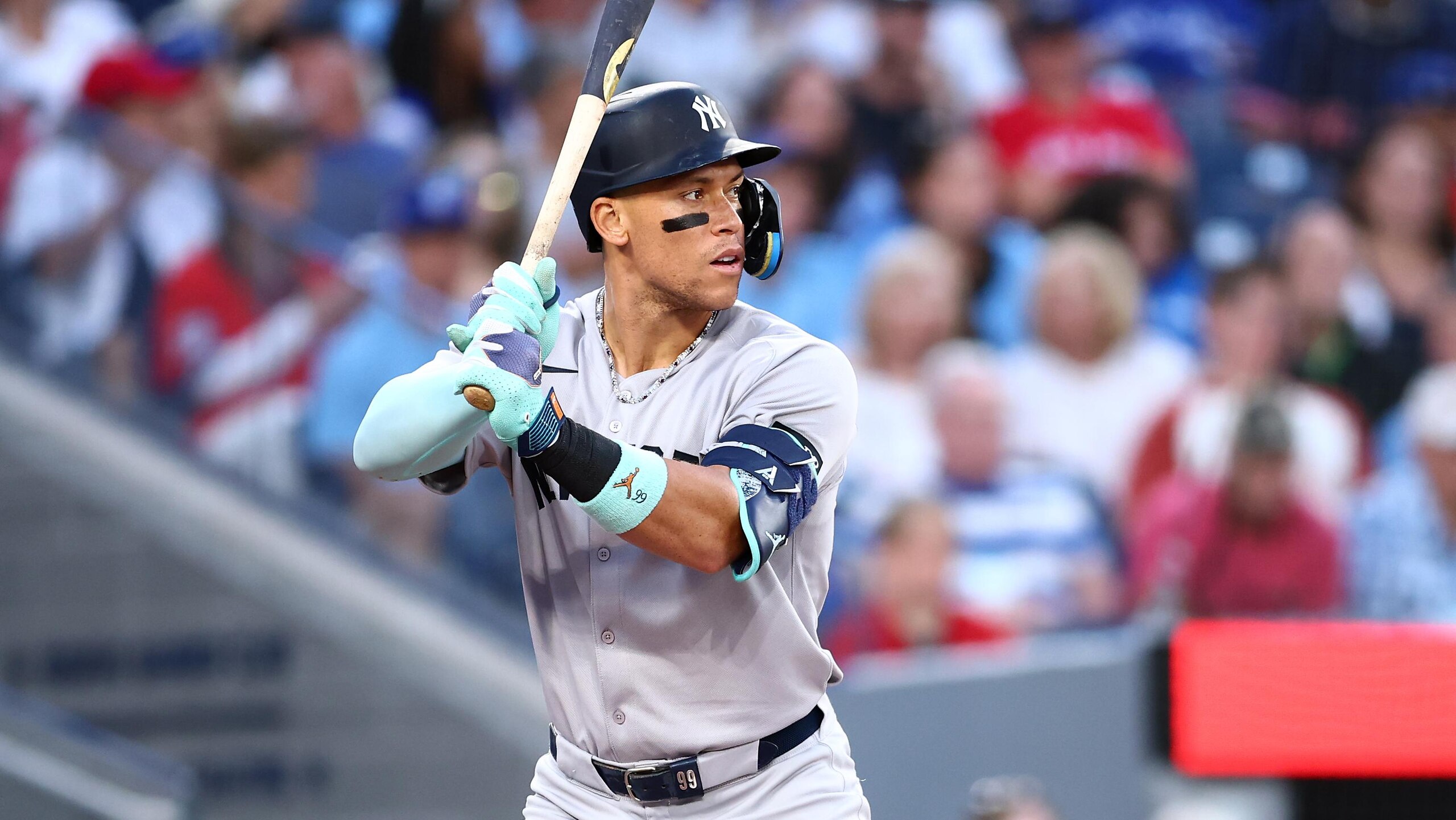 New York Yankees v Toronto Blue Jays