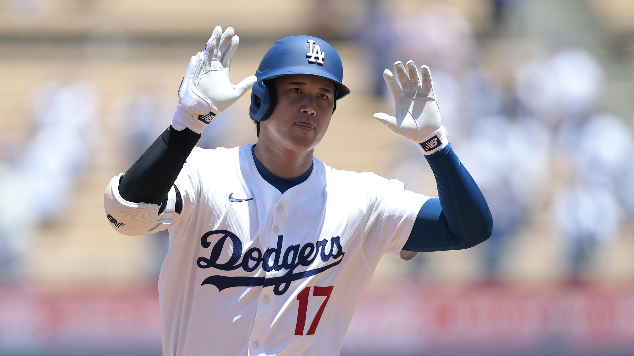 Minnesota Twins v Los Angeles Dodgers