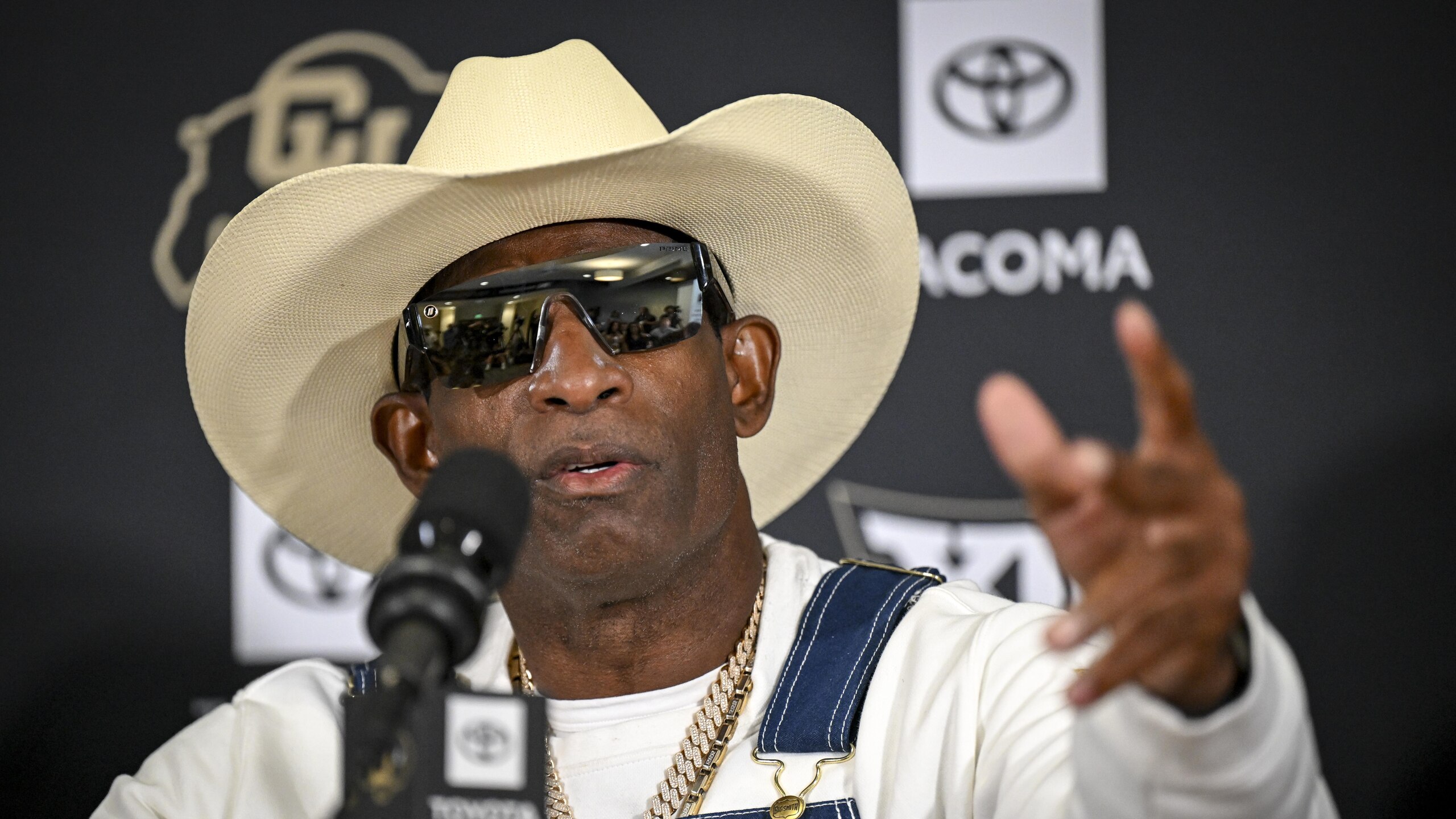 DEION SANDERS CANCER