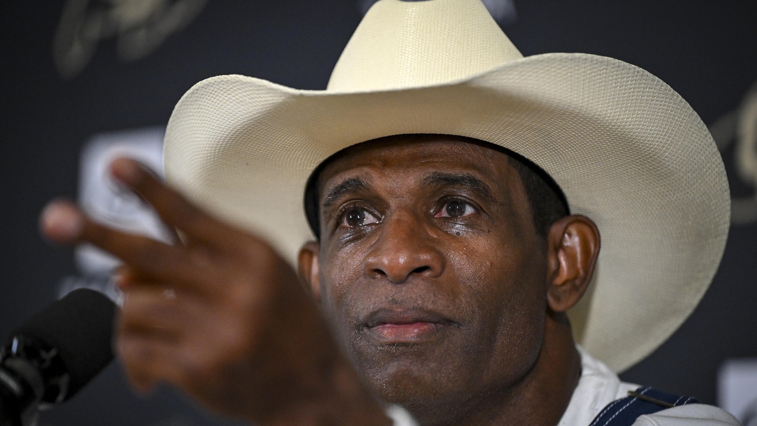 DEION SANDERS CANCER