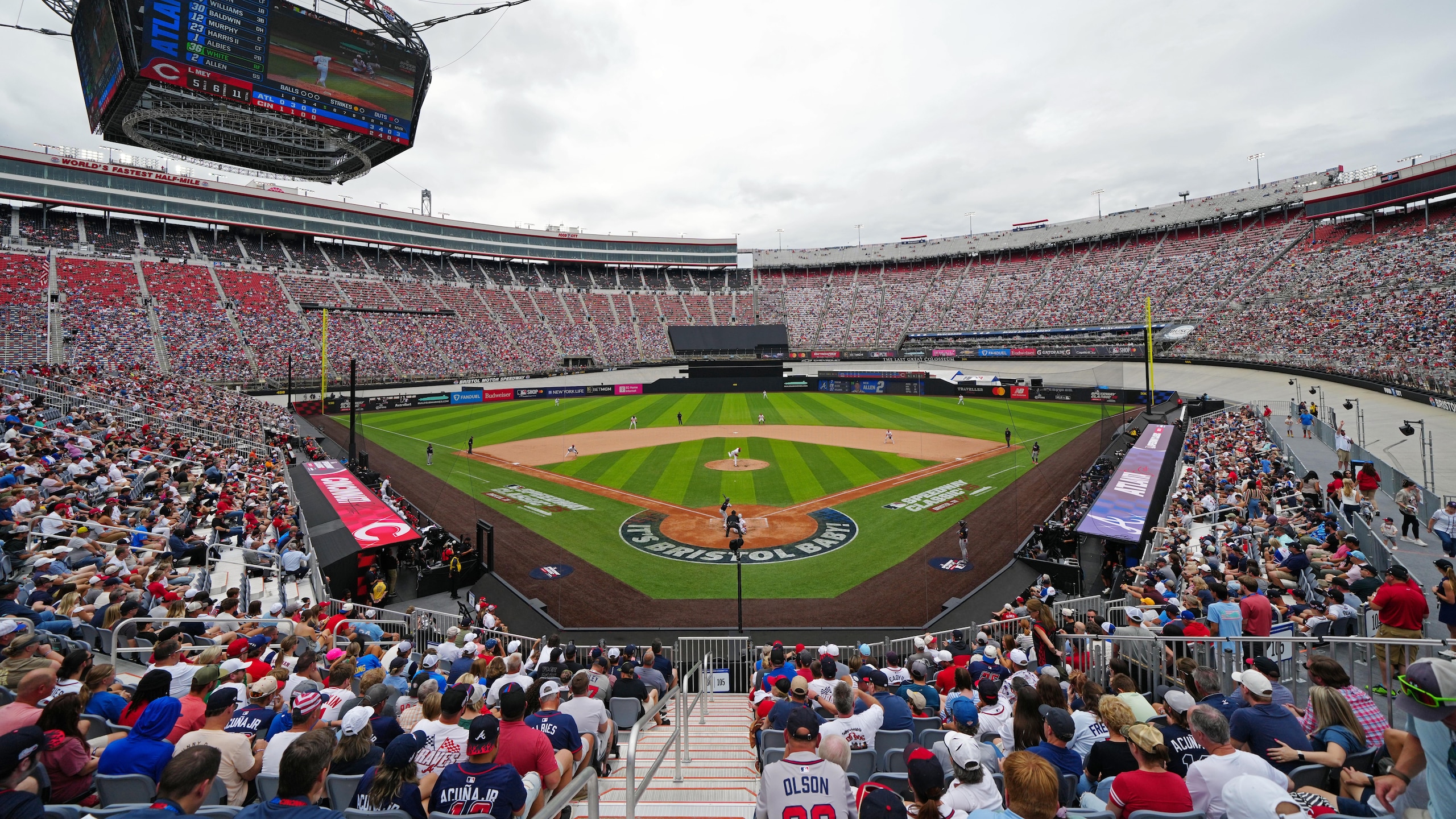 Atlanta Braves v. Cincinnati Reds