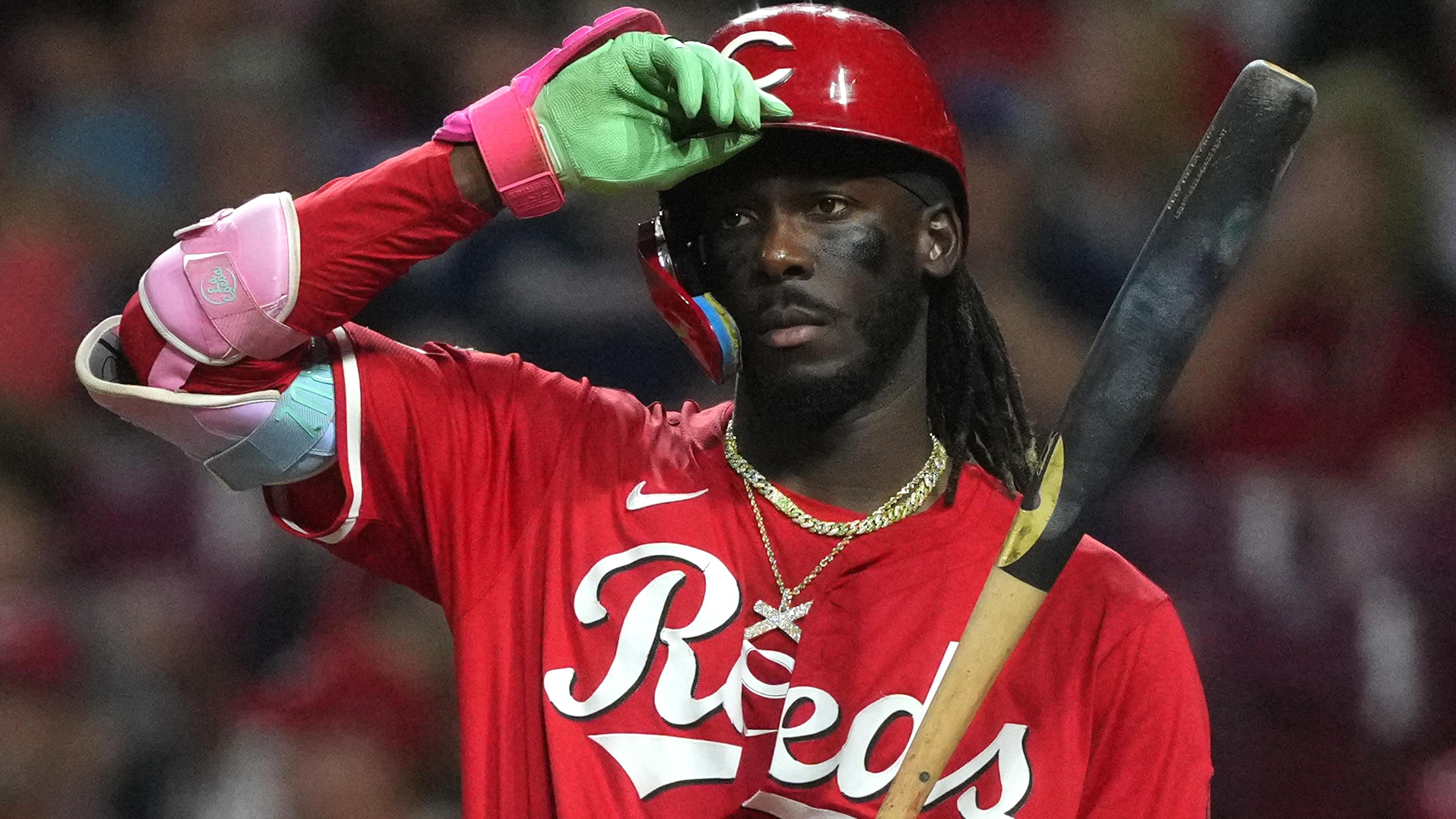 Reds’ Elly De La Cruz Says ‘I Don’t Think About’ Contract, Future MLB Free Agency
