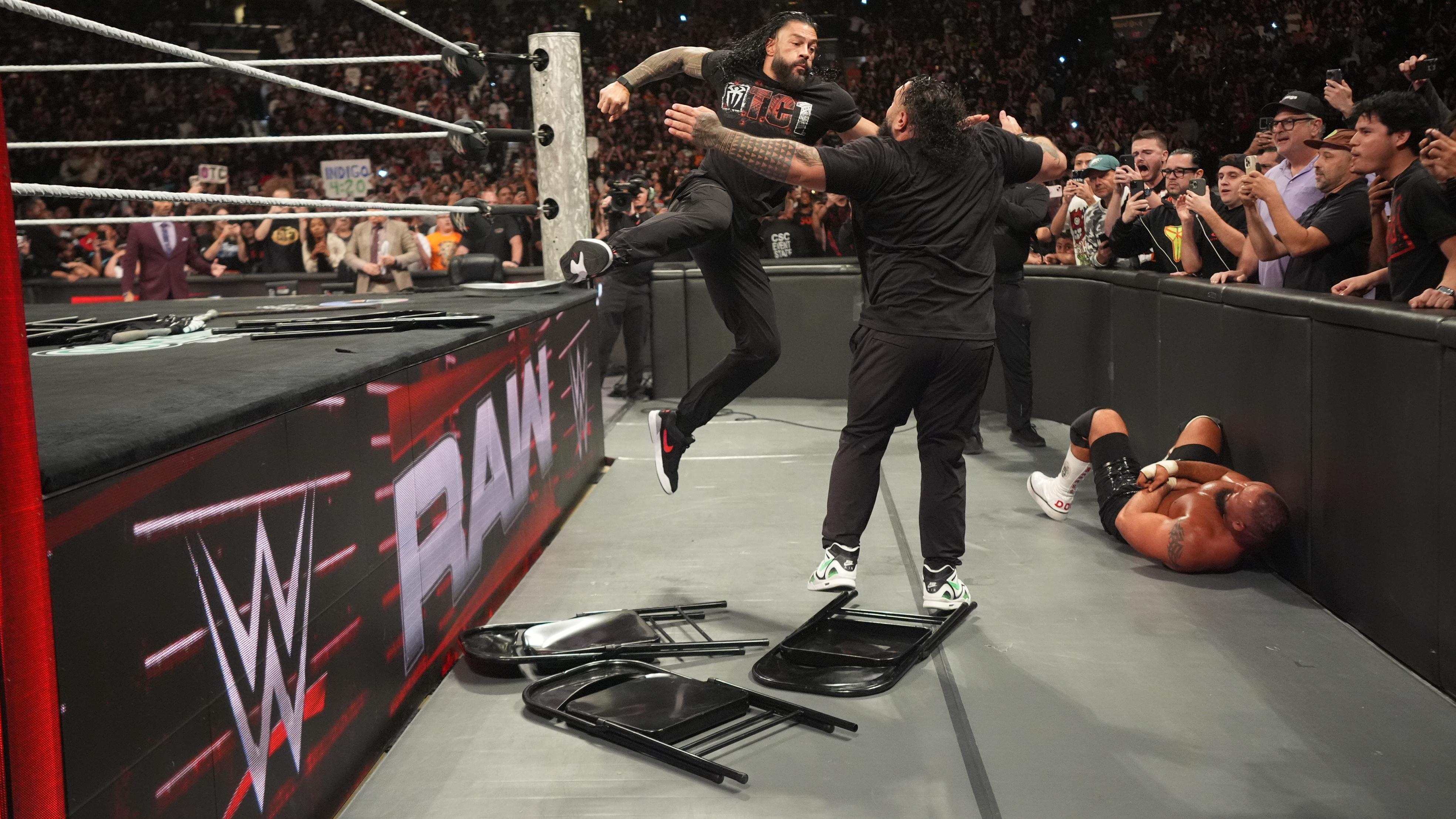 Roman Reigns Beats Bronson Reed, Attacks Paul Heyman at WWE Clash in Paris 2025