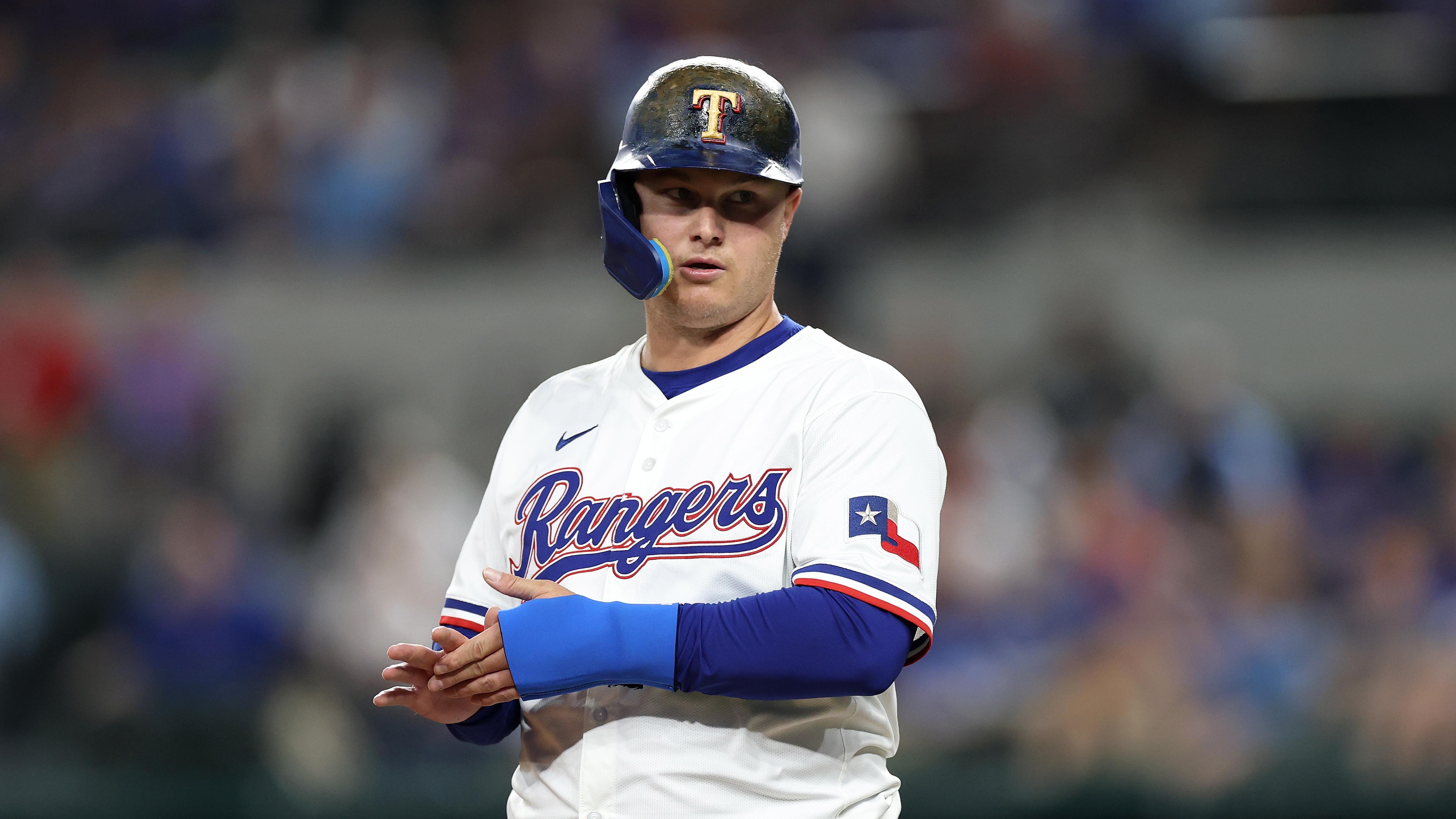 Arizona Diamondbacks v Texas Rangers