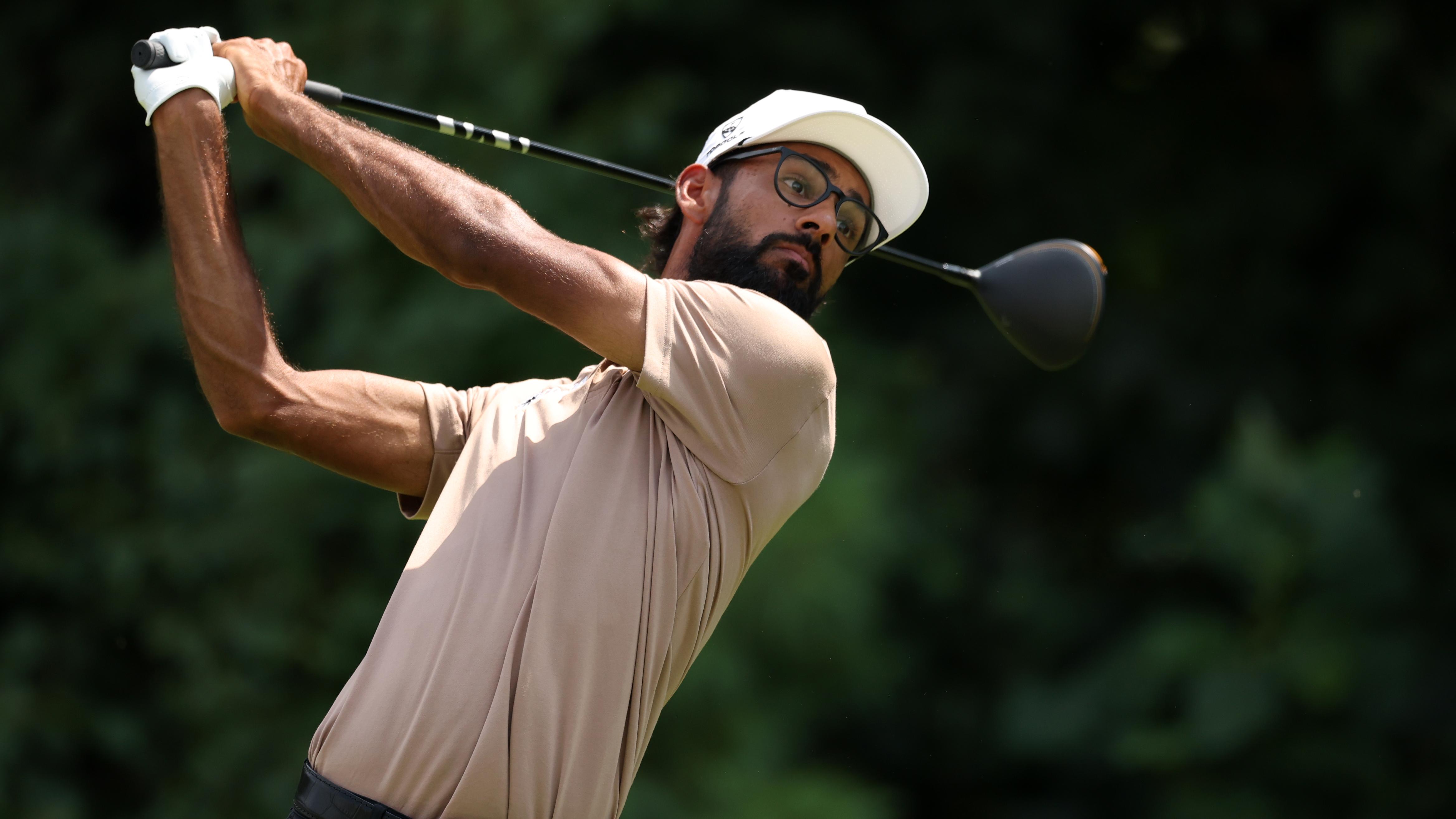 Akshay Bhatia Wins BMW iX M70 Car with Hole-in-1 in Viral PGA Tour Video