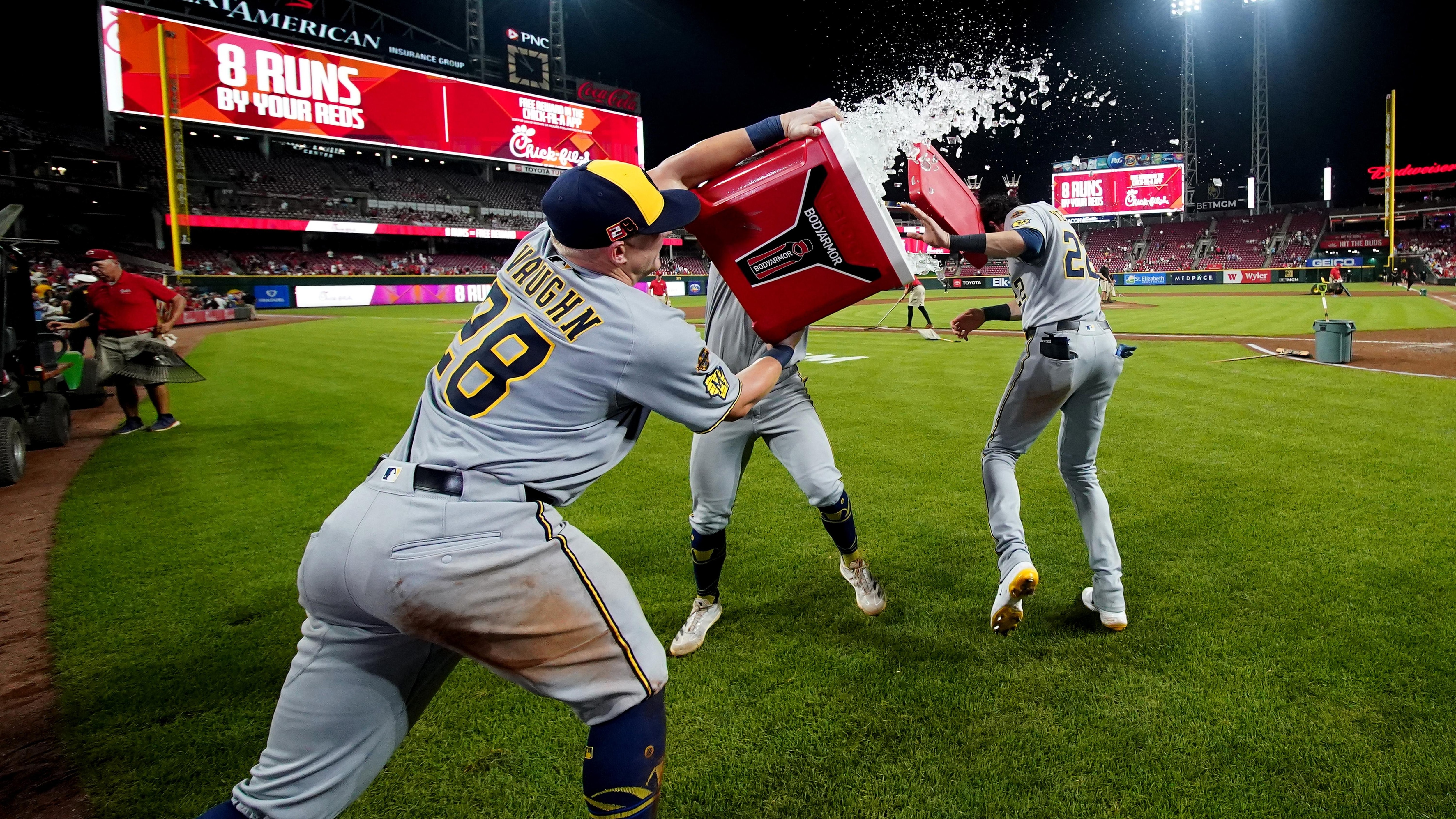 Milwaukee Brewers v Cincinnati Reds