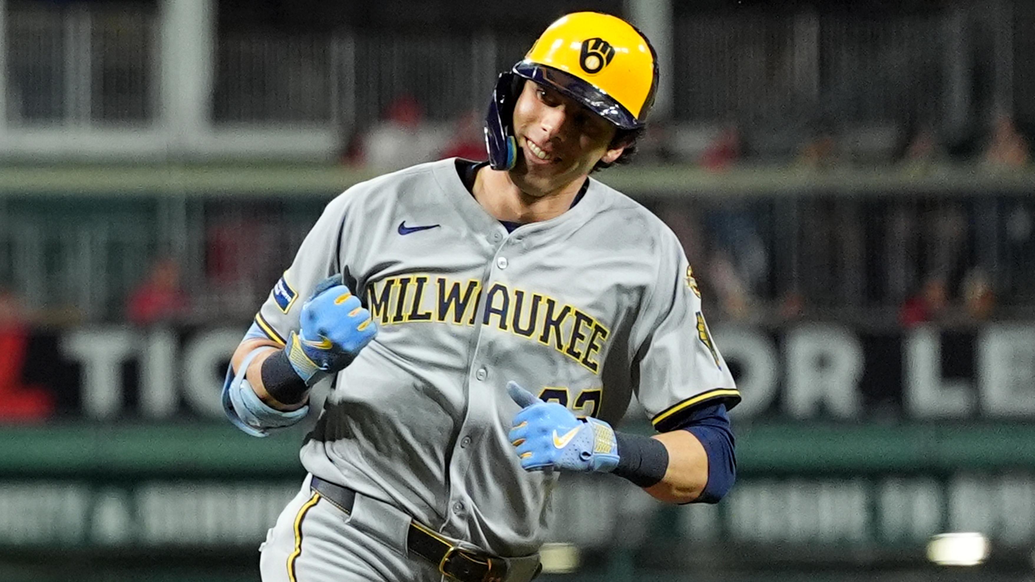 Brewers Set Franchise Record with 14th Straight Win After Late Rally vs. Reds