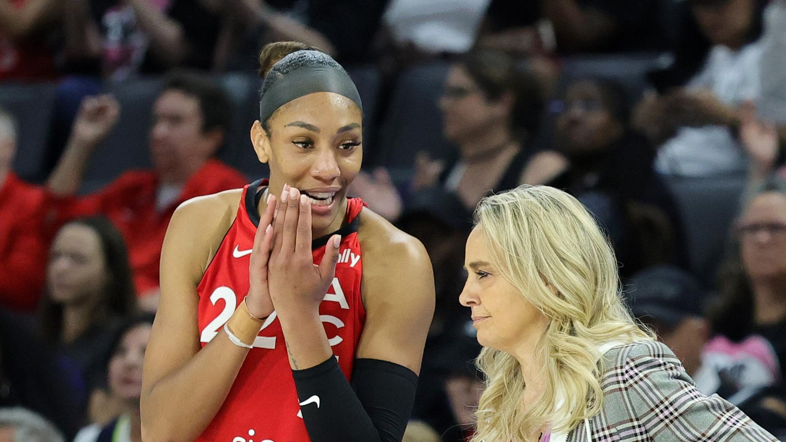 Dallas Wings v Las Vegas Aces Dallas Wings v Las Vegas Aces