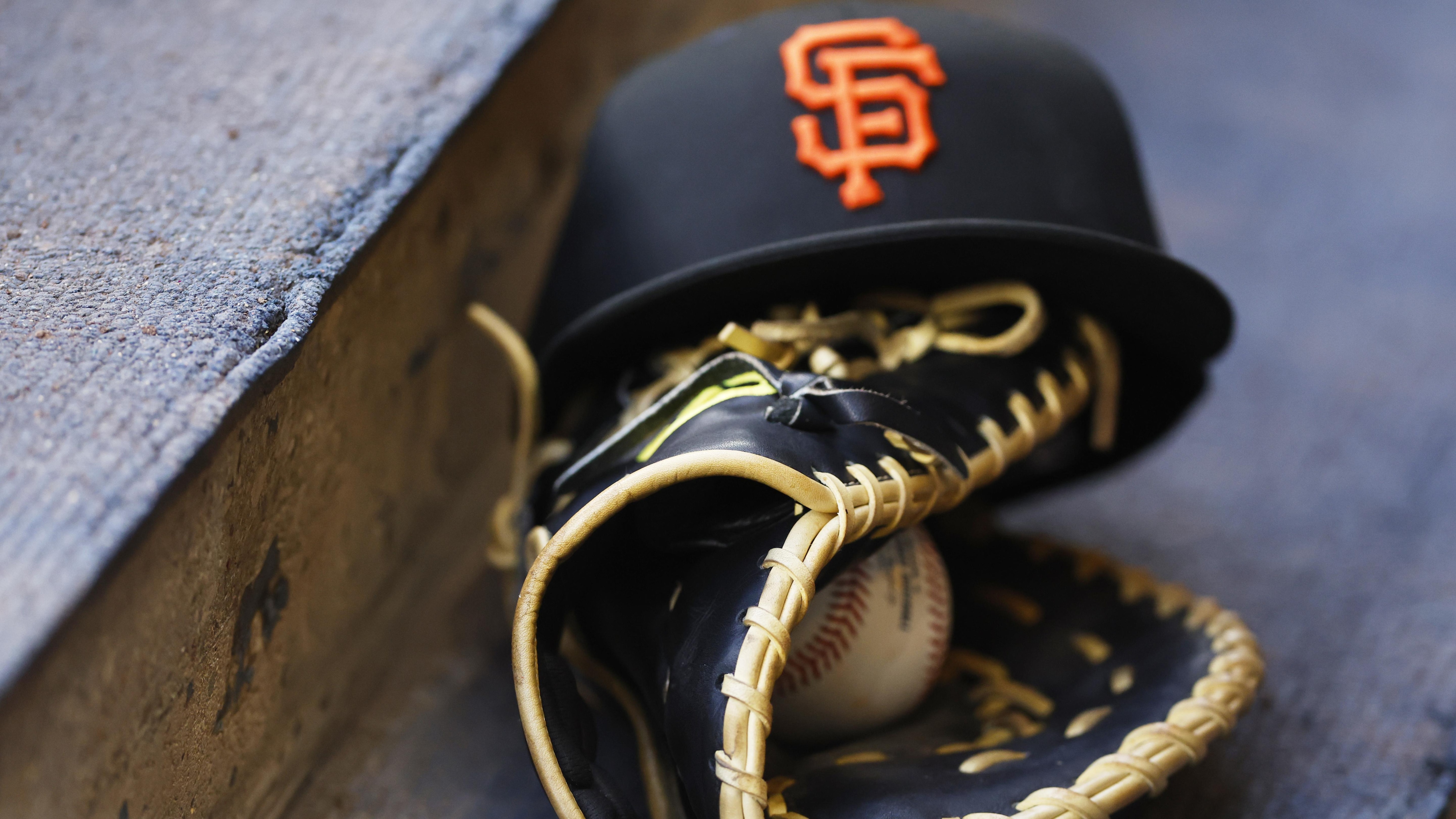 MLB: AUG 22 Giants at Brewers