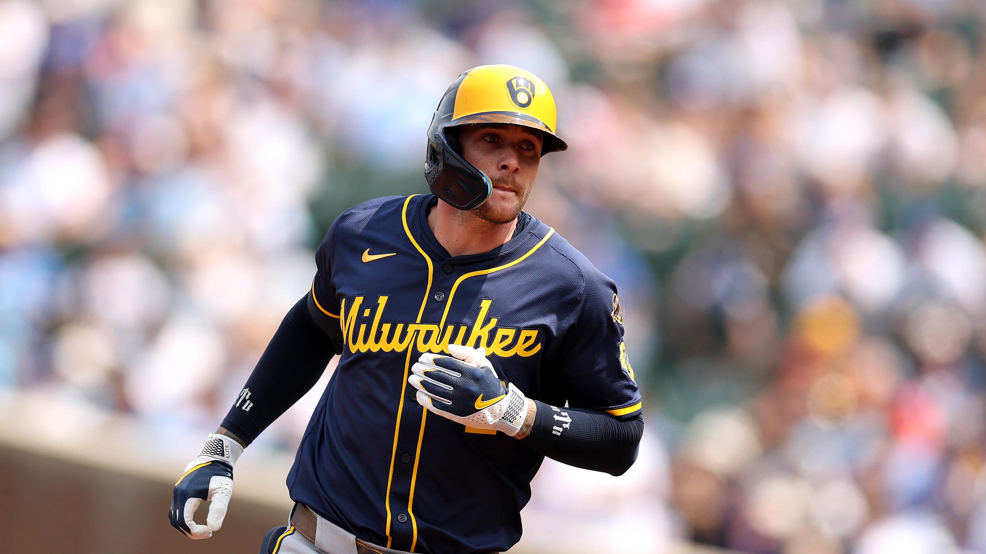 Milwaukee Brewers v Chicago Cubs - Game One