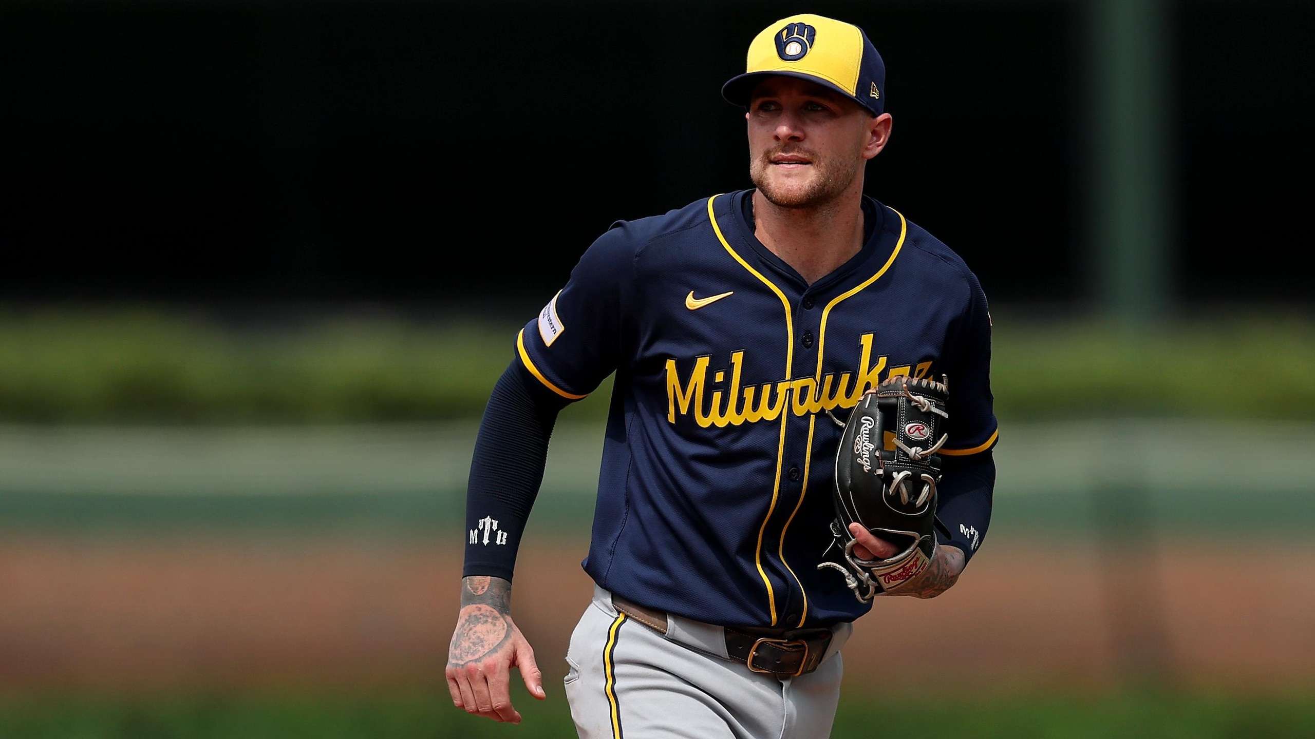 Milwaukee Brewers v Chicago Cubs - Game One