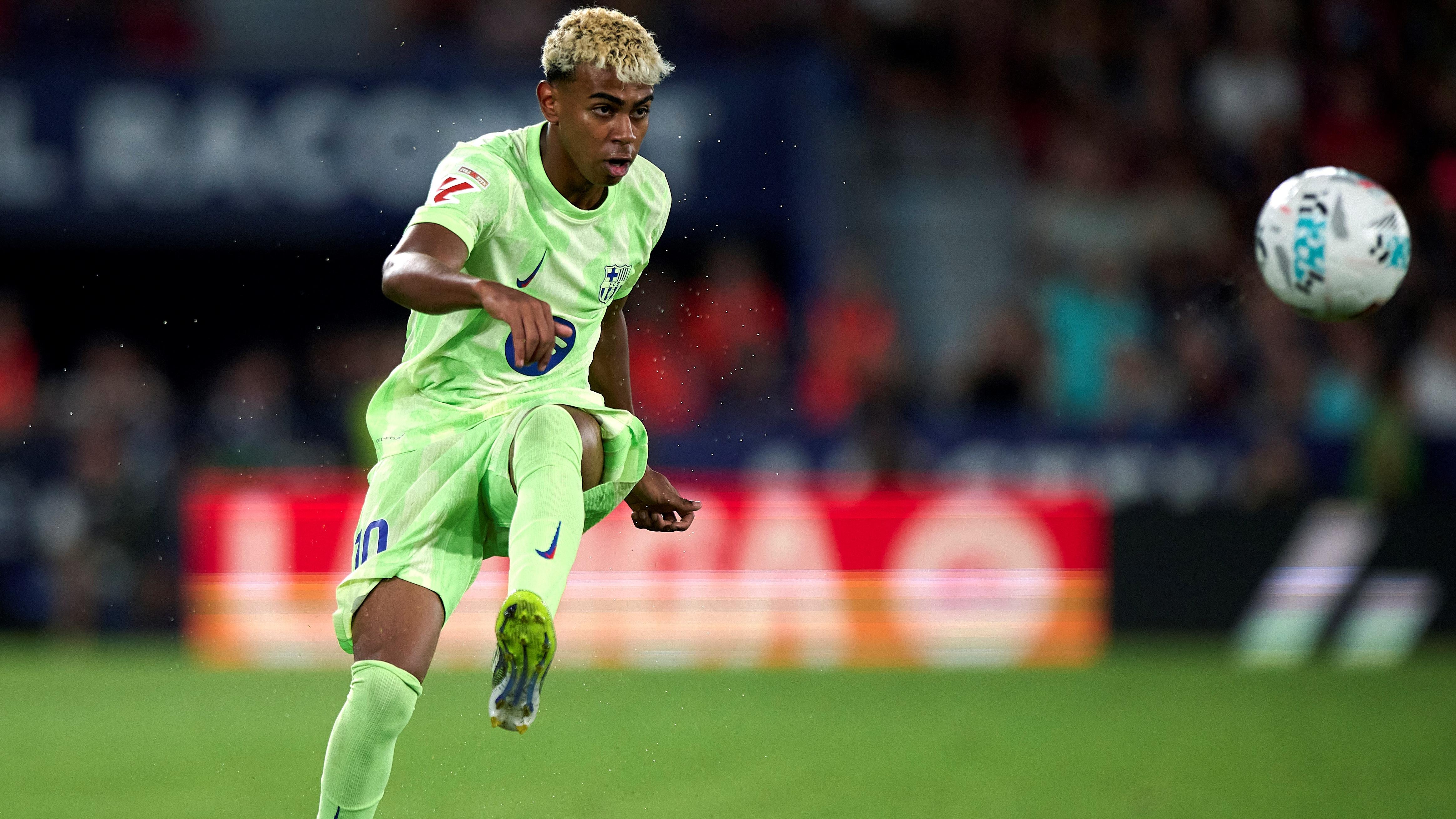 SPAIN-VALENCIA-FOOTBALL-LALIGA-BARCELONA VS LEVANTE