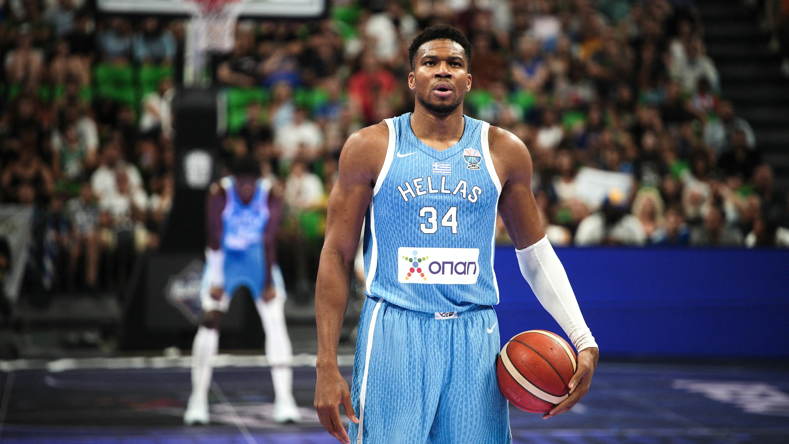 GREECE-BASKET-GRC-FRA
