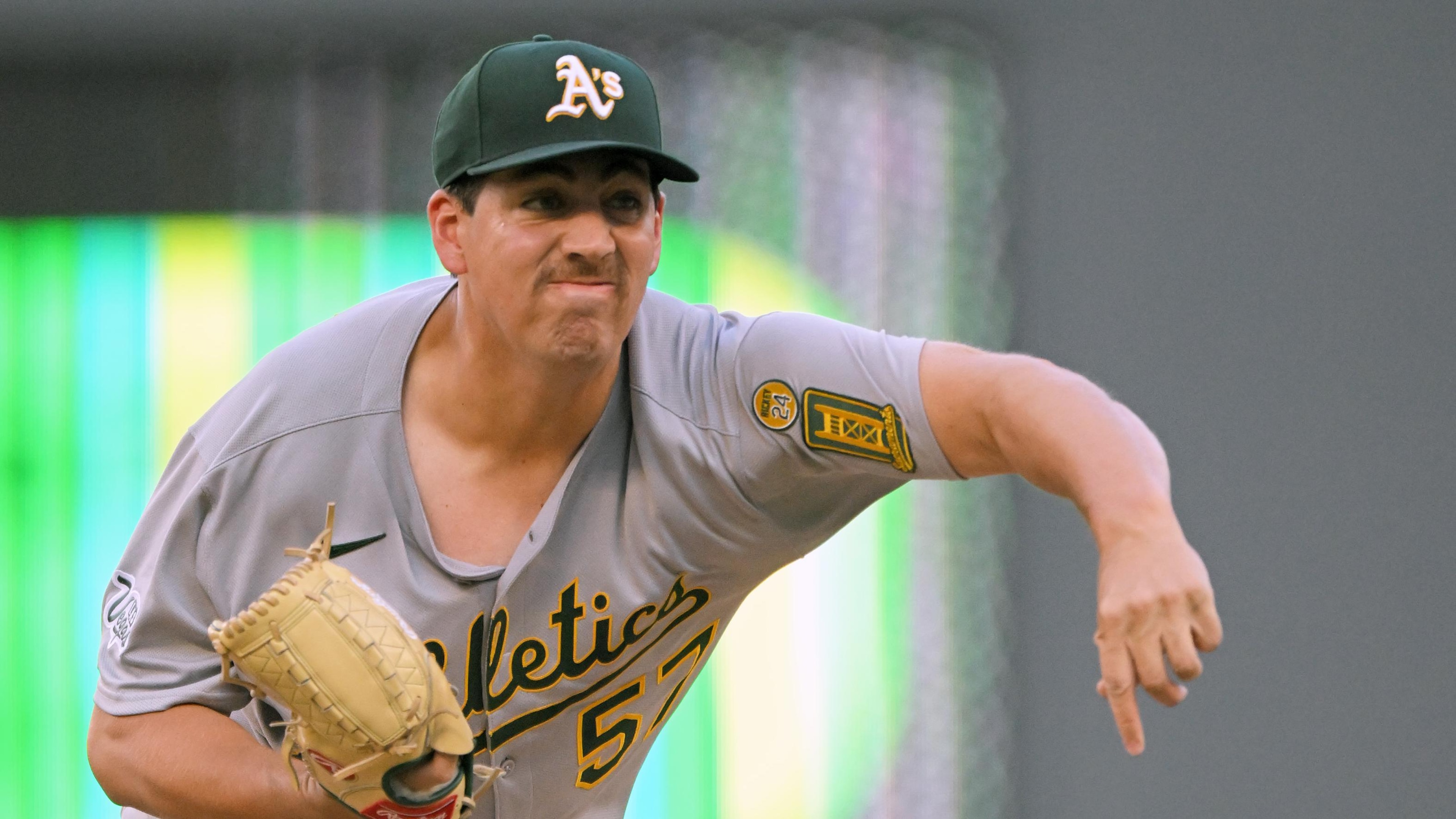 MLB: AUG 19 Athletics at Twins MLB: AUG 19 Athletics at Twins
