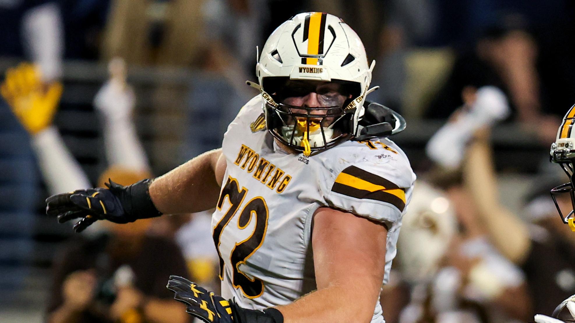 COLLEGE FOOTBALL: AUG 28 Wyoming at Akron
