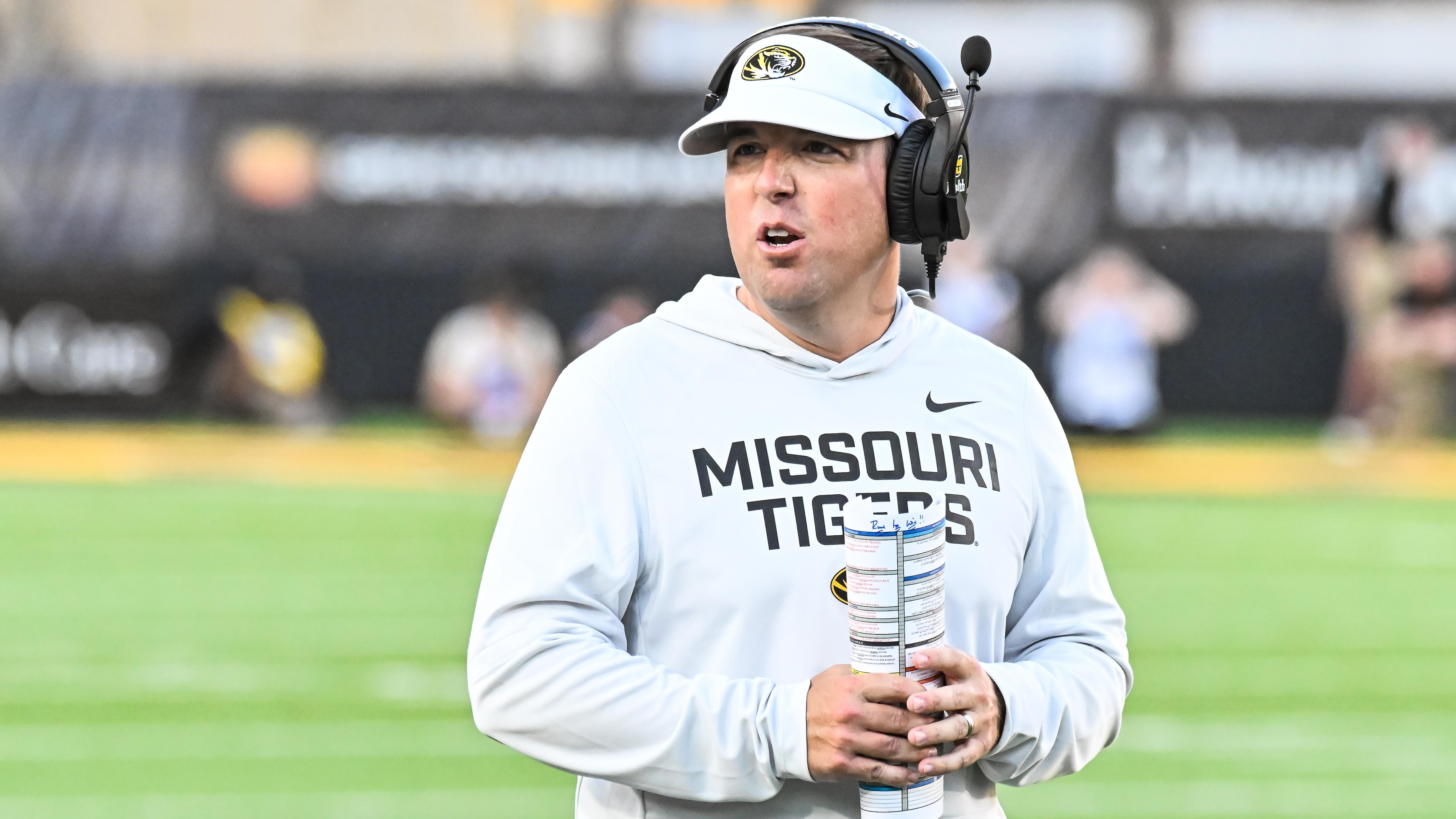 COLLEGE FOOTBALL: AUG 28 Central Arkansas at Missouri