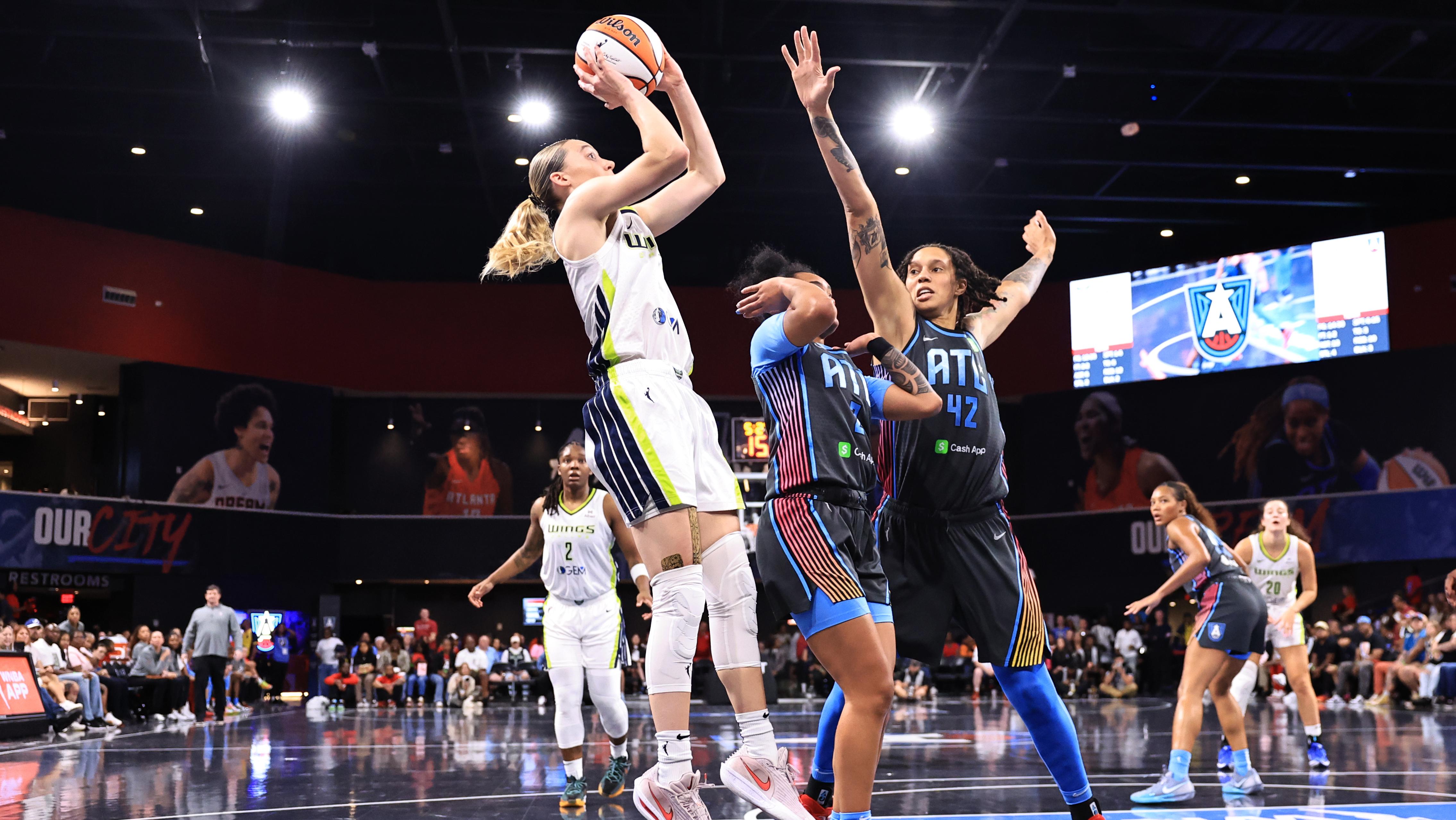 Paige Bueckers Records Double-Double as Wings Lose to Dream for 7th Straight Loss