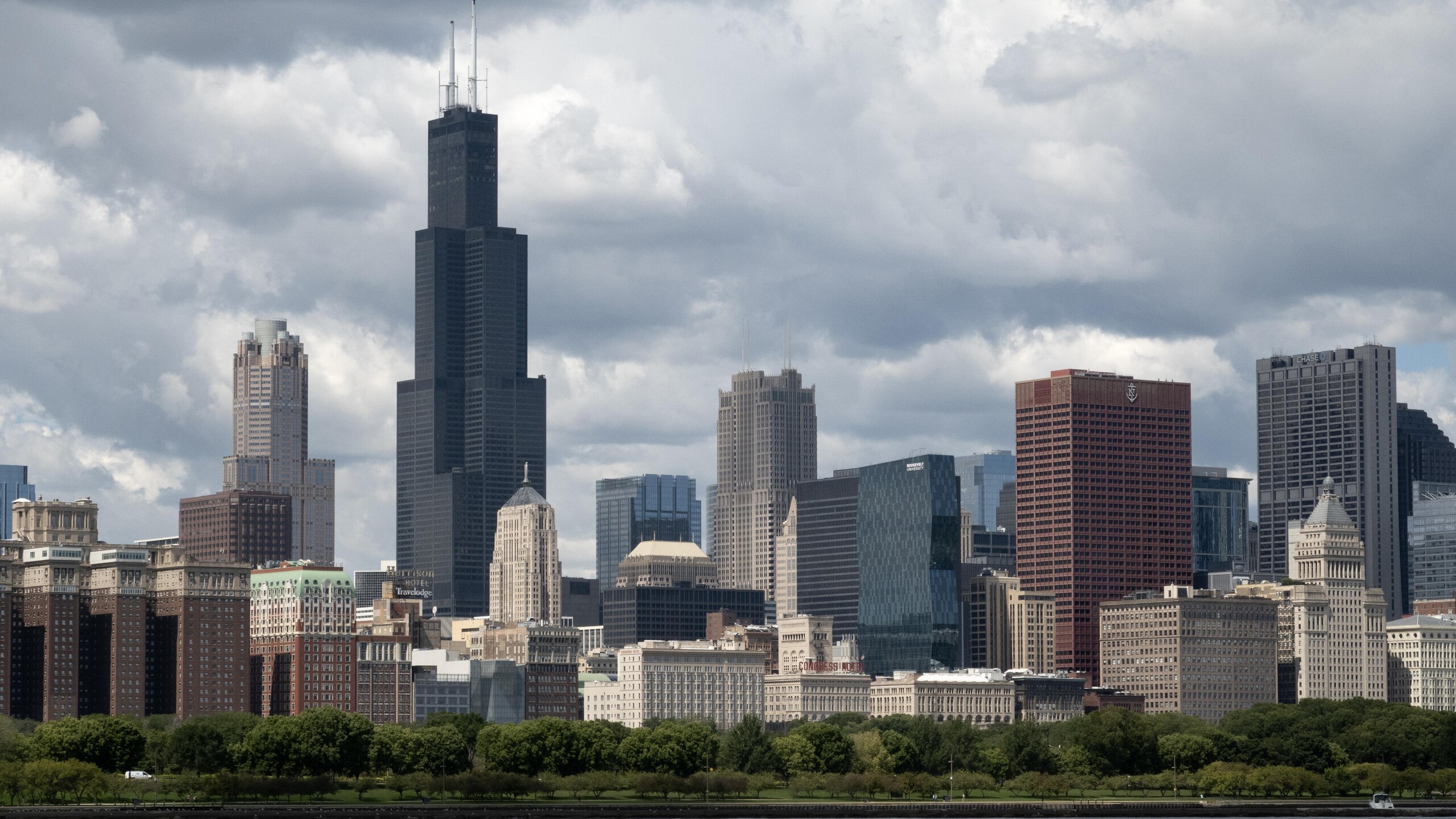 Trump Threatens Deployment Of National Guard To Chicago To Crackdown On Crime