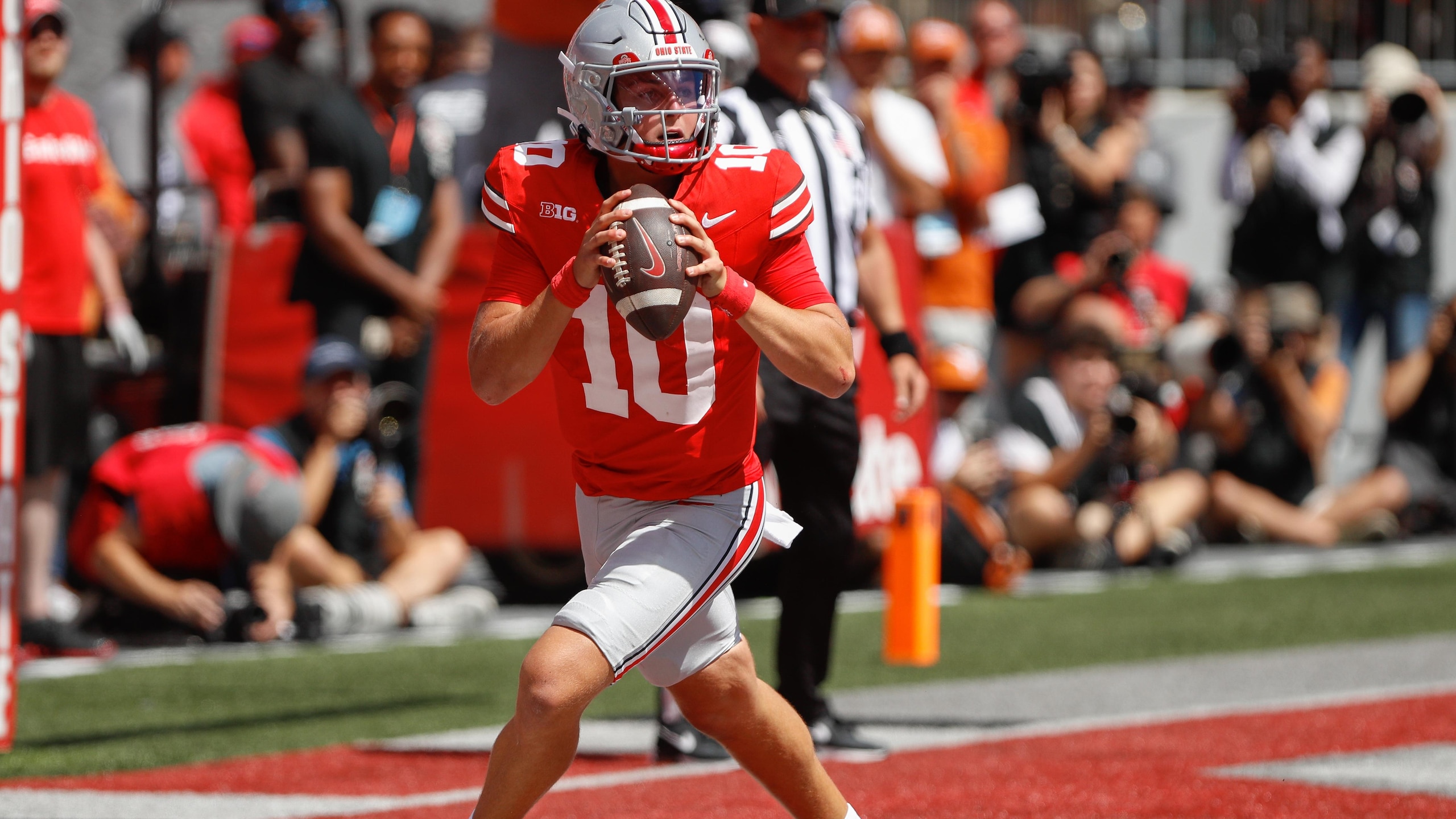 COLLEGE FOOTBALL: AUG 30 Texas at Ohio State