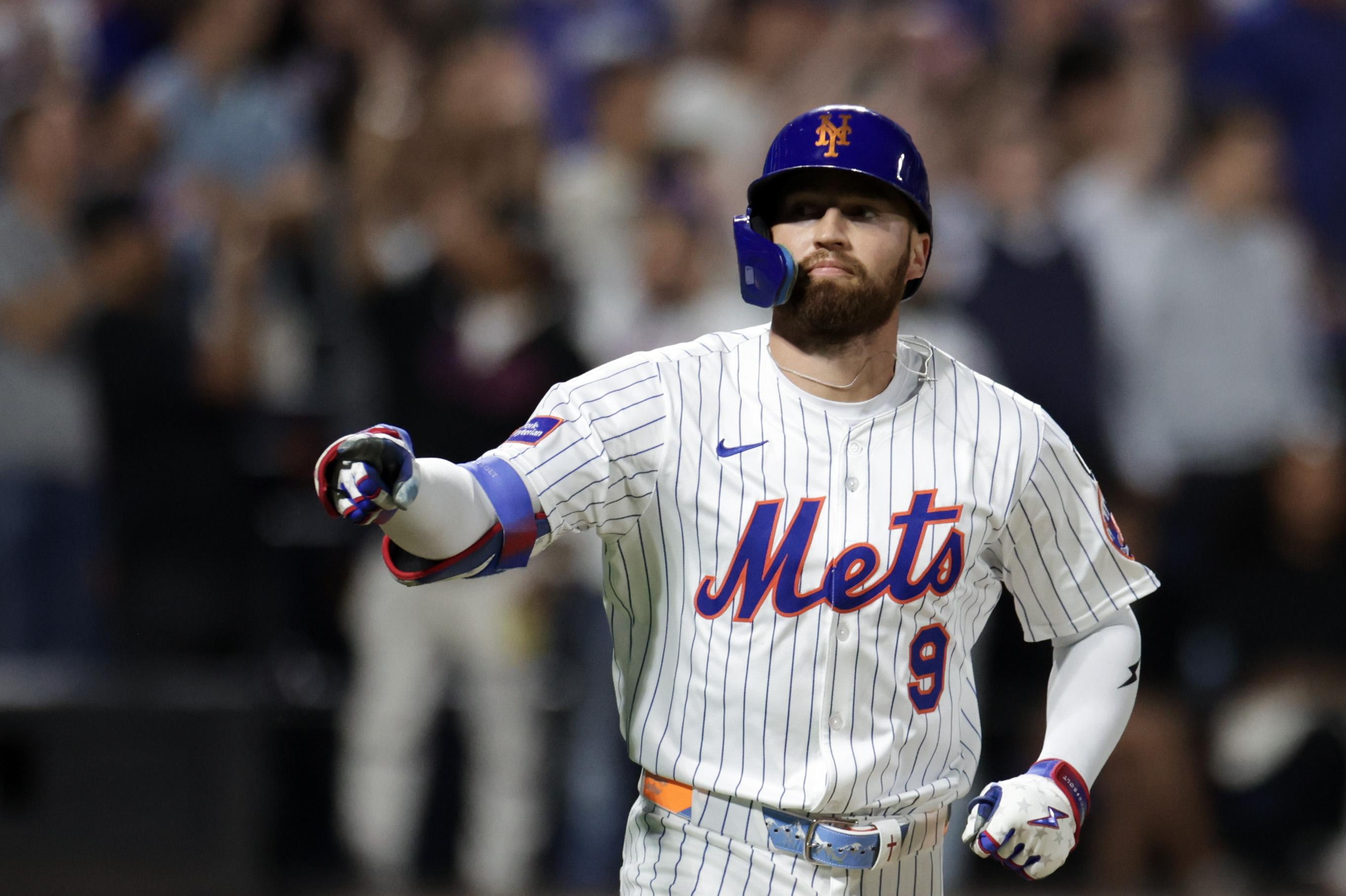 Philadelphia Phillies v New York Mets