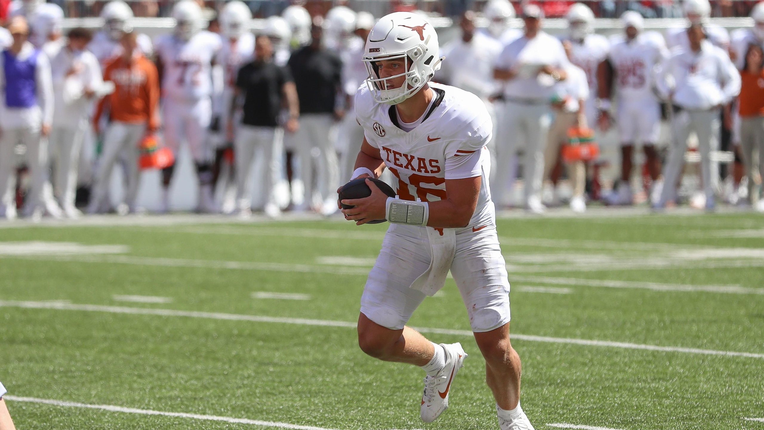 COLLEGE FOOTBALL: AUG 30 Texas at Ohio State