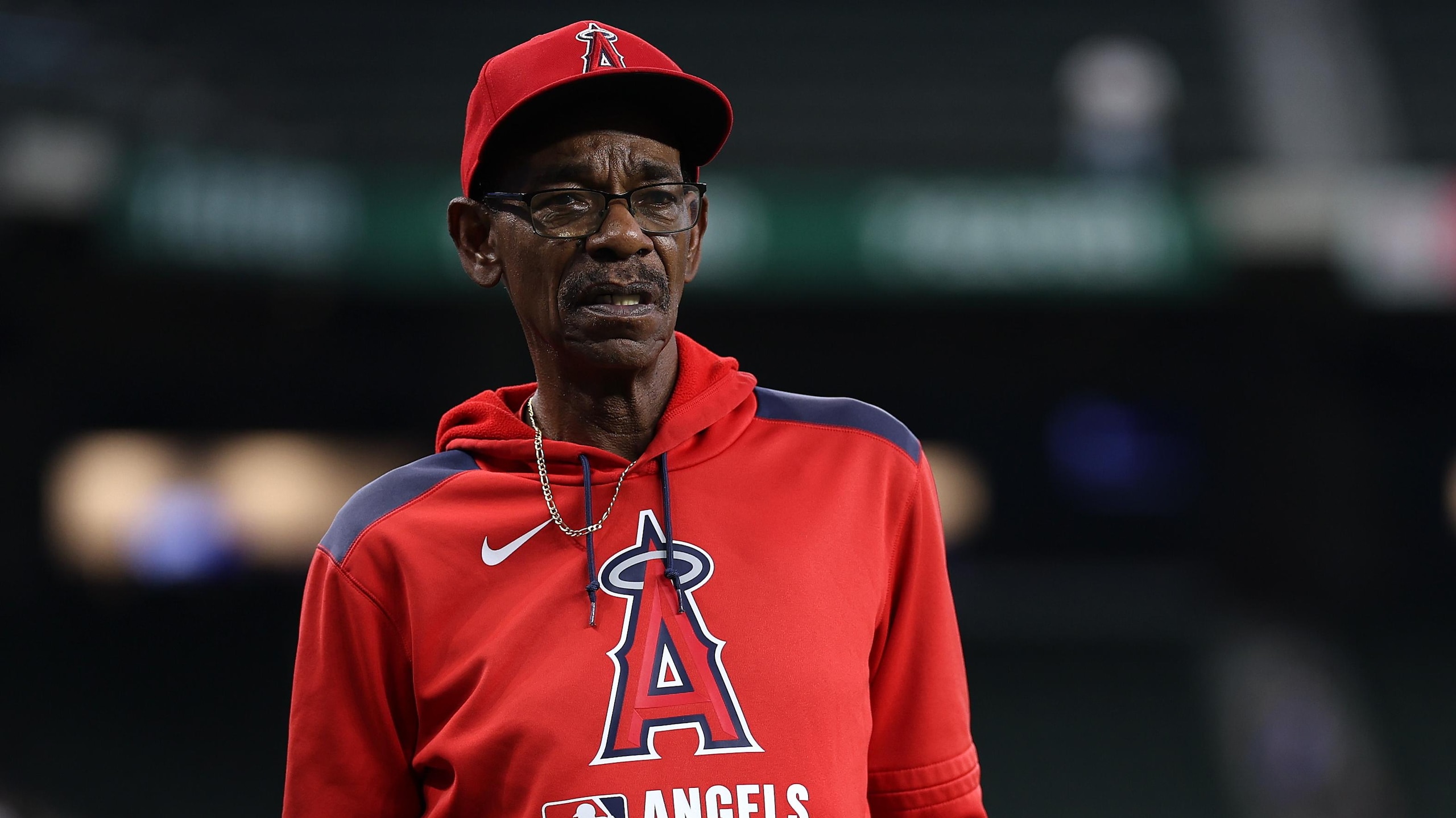 Los Angeles Angels v Texas Rangers