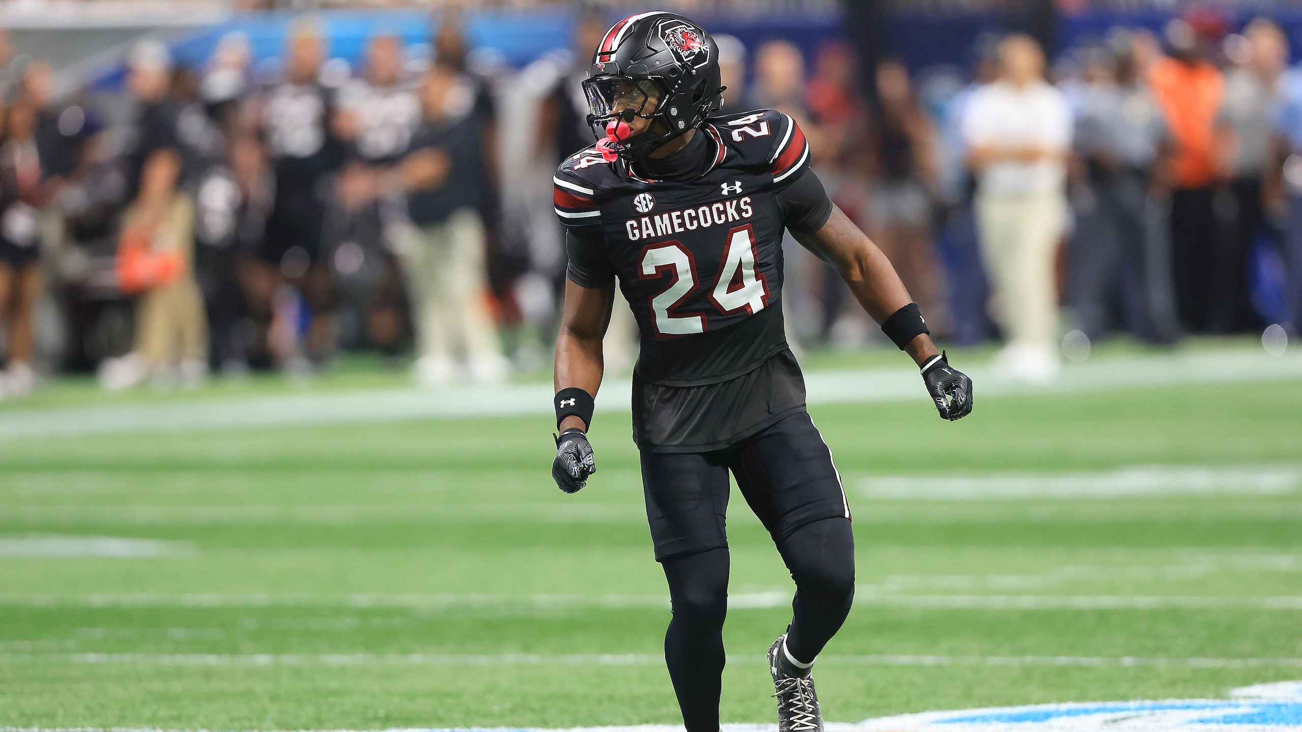 COLLEGE FOOTBALL: AUG 31 AFLAC Kickoff Game Virginia Tech vs South Carolina COLLEGE FOOTBALL: AUG 31 AFLAC Kickoff Game Virginia Tech vs South Carolina