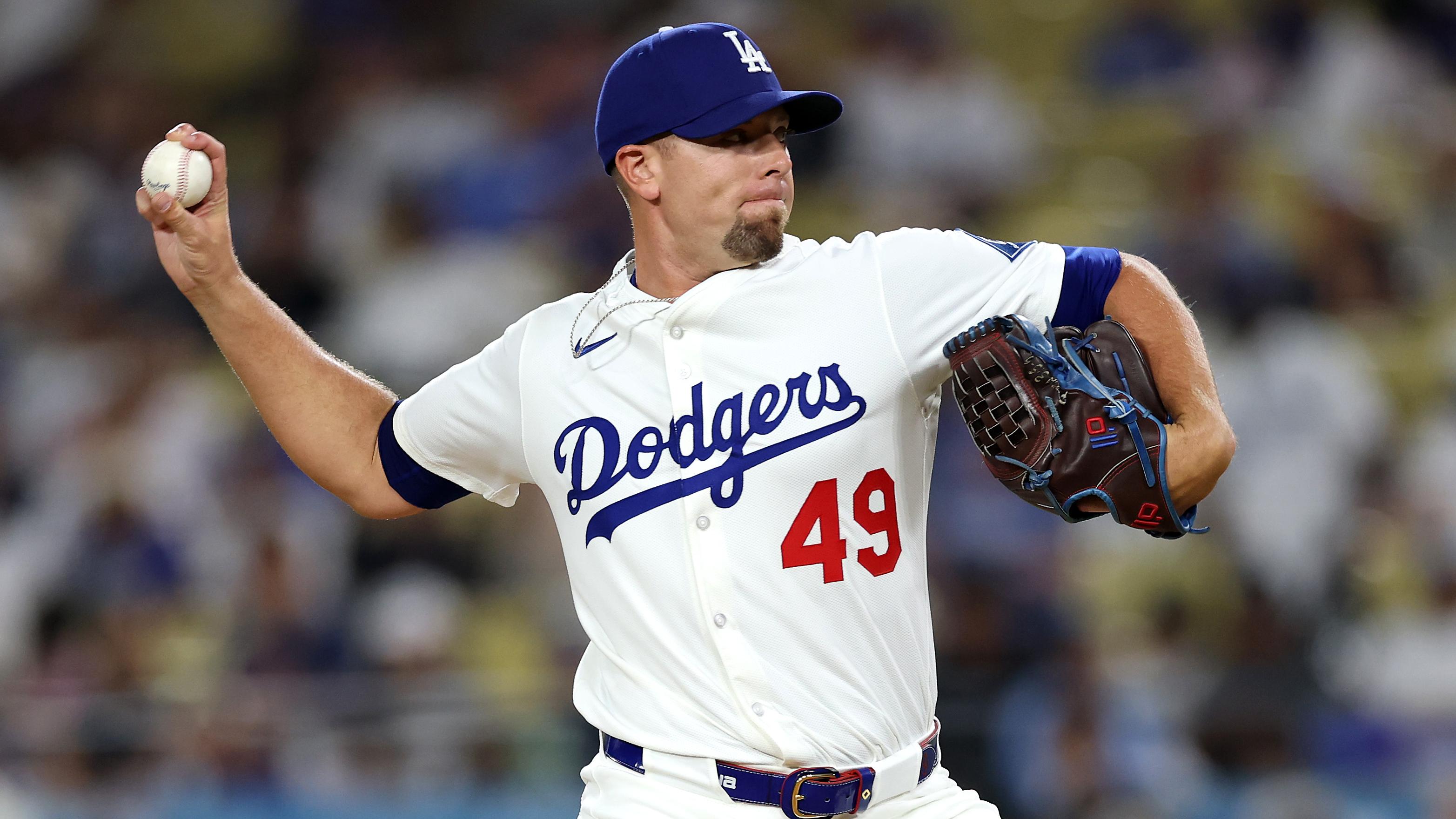 Cincinnati Reds v Los Angeles Dodgers Cincinnati Reds v Los Angeles Dodgers