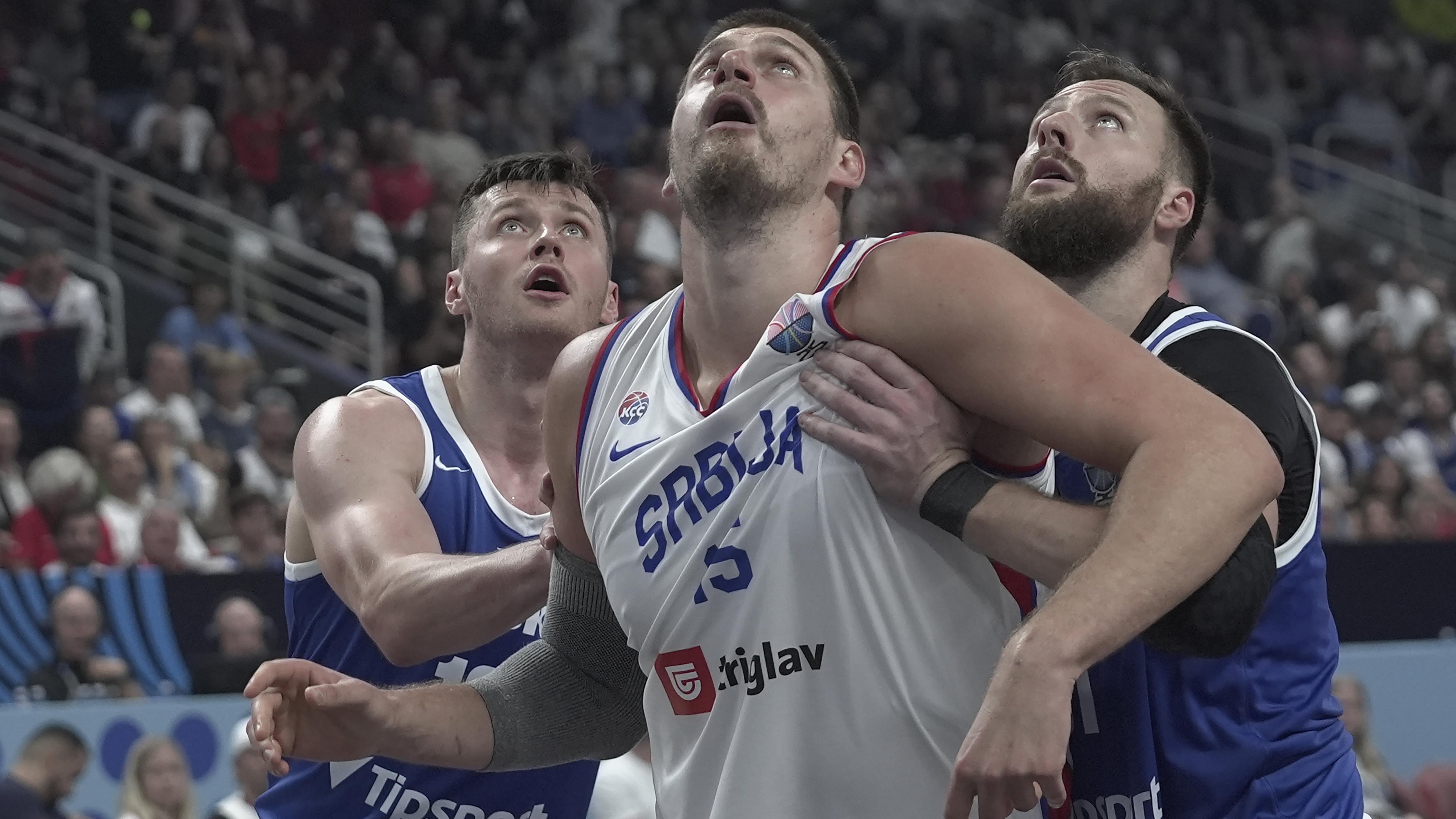 Nikola Jokic, Serbia Rout Czech Republic to Stay Undefeated in EuroBasket Group Play