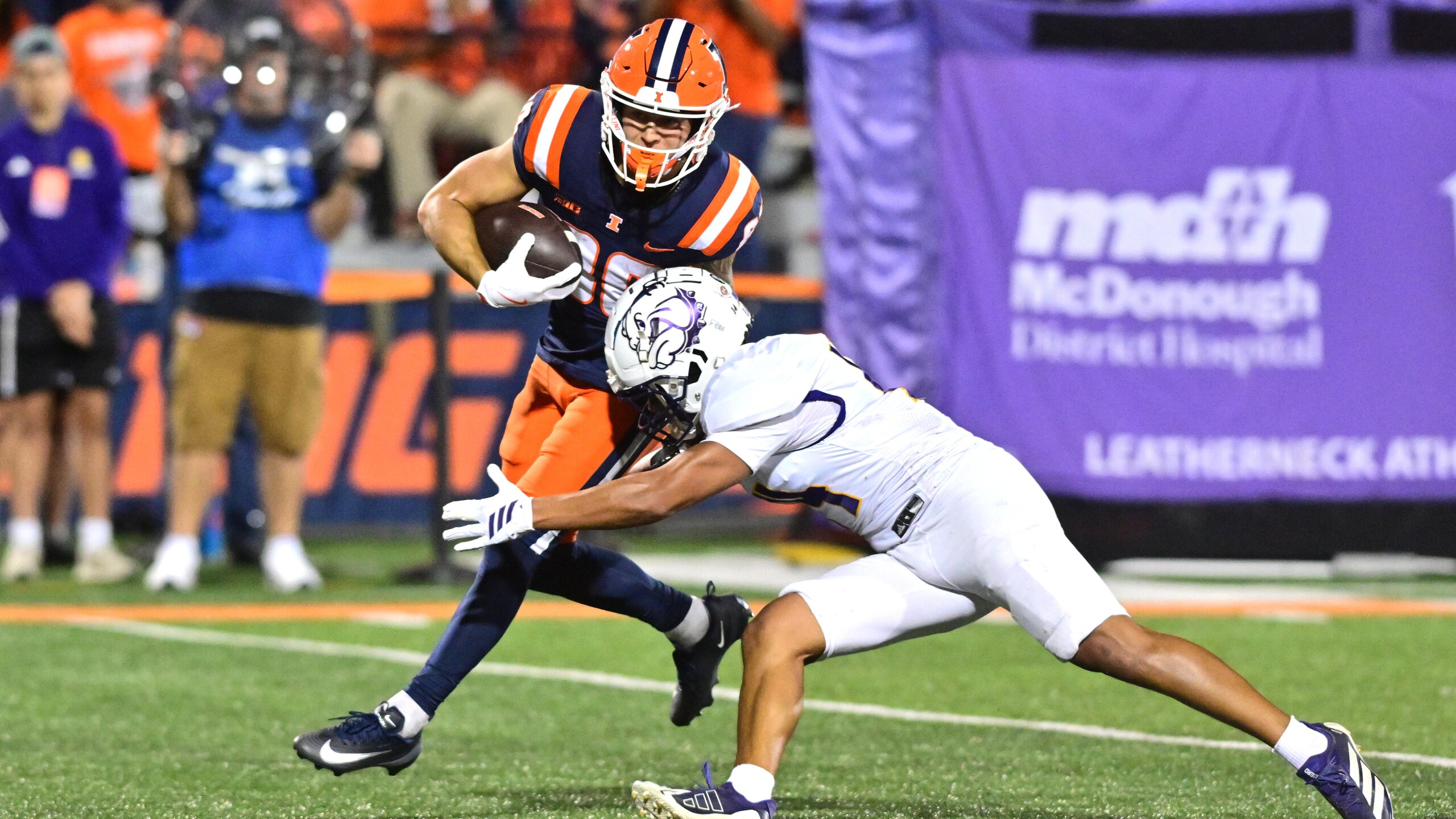 COLLEGE FOOTBALL: AUG 29 Western Illinois at Illinois
