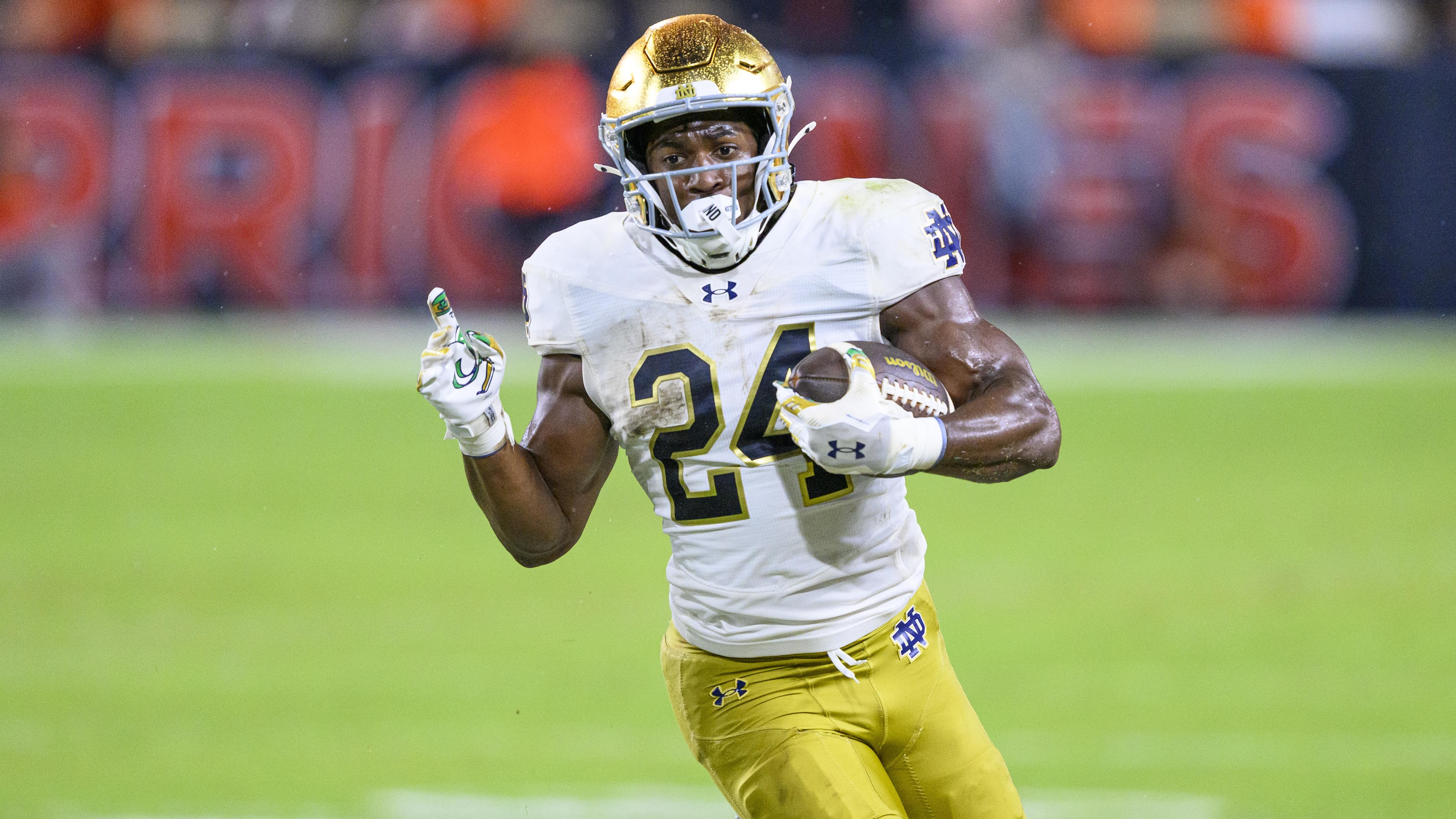 COLLEGE FOOTBALL: AUG 31 Notre Dame at Miami COLLEGE FOOTBALL: AUG 31 Notre Dame at Miami