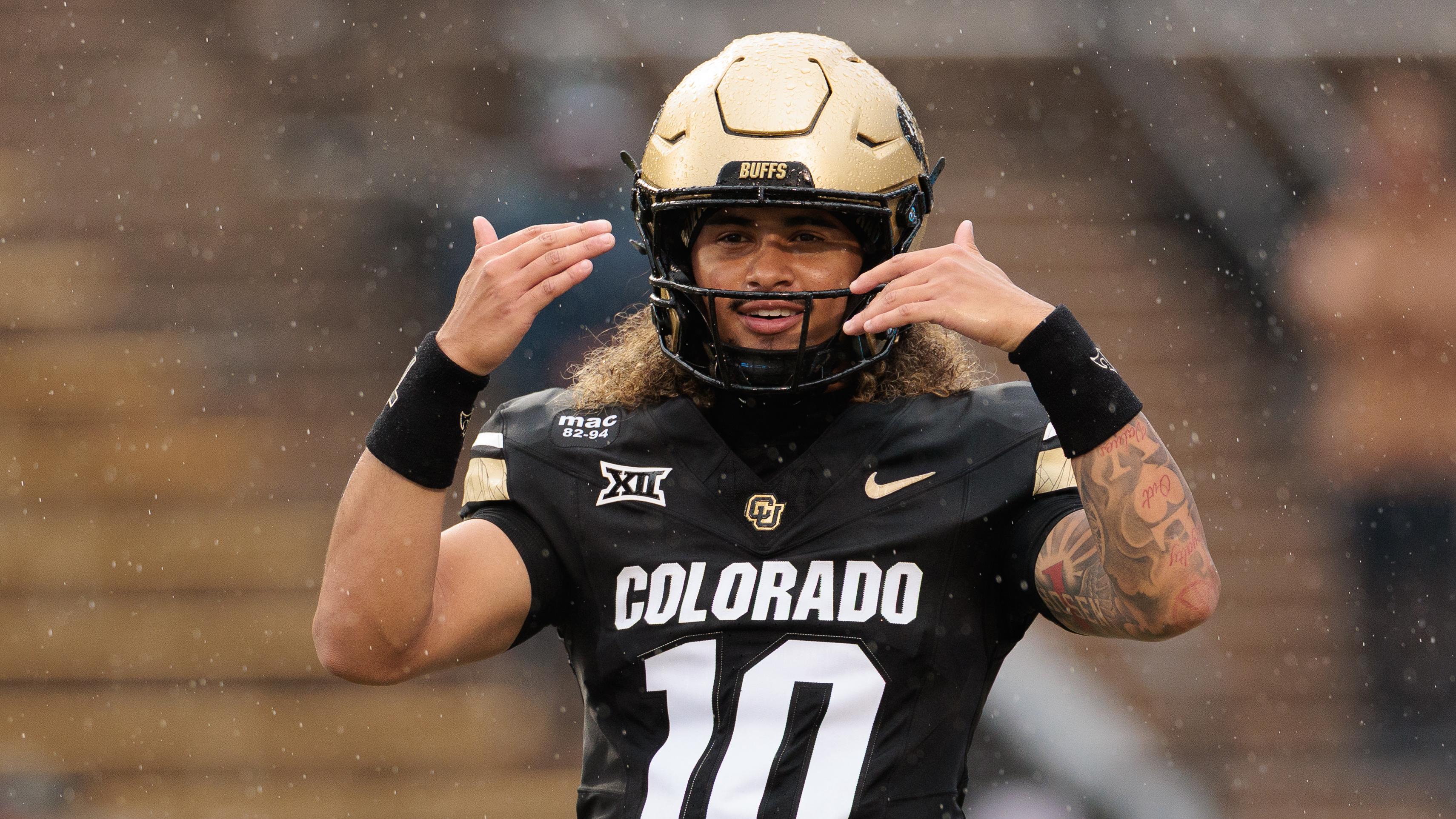 Deion Sanders Says 5-Star QB Julian Lewis Will Play in Colorado vs. Delaware