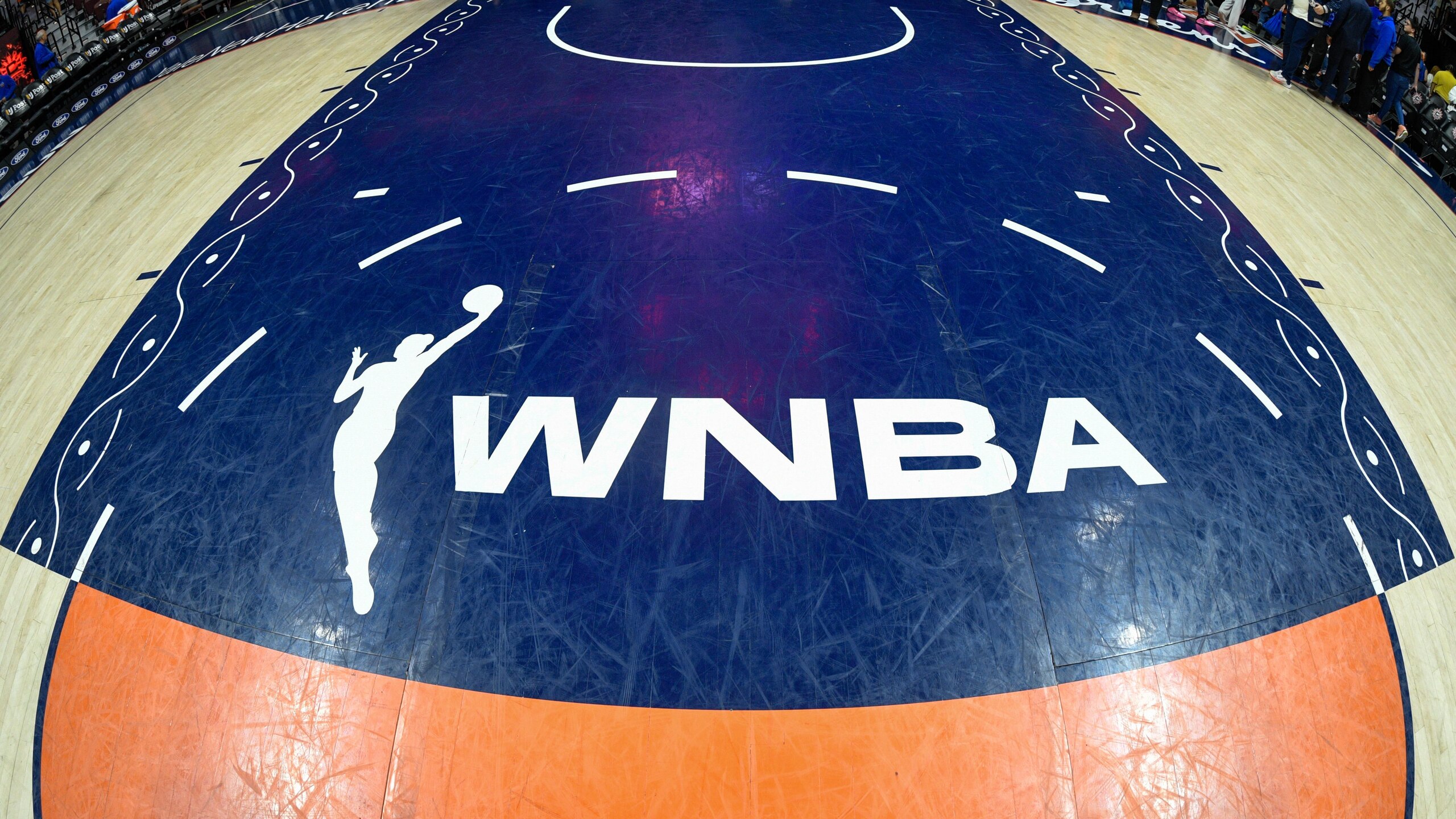 WNBA: SEP 01 Atlanta Dream at Connecticut Sun WNBA: SEP 01 Atlanta Dream at Connecticut Sun