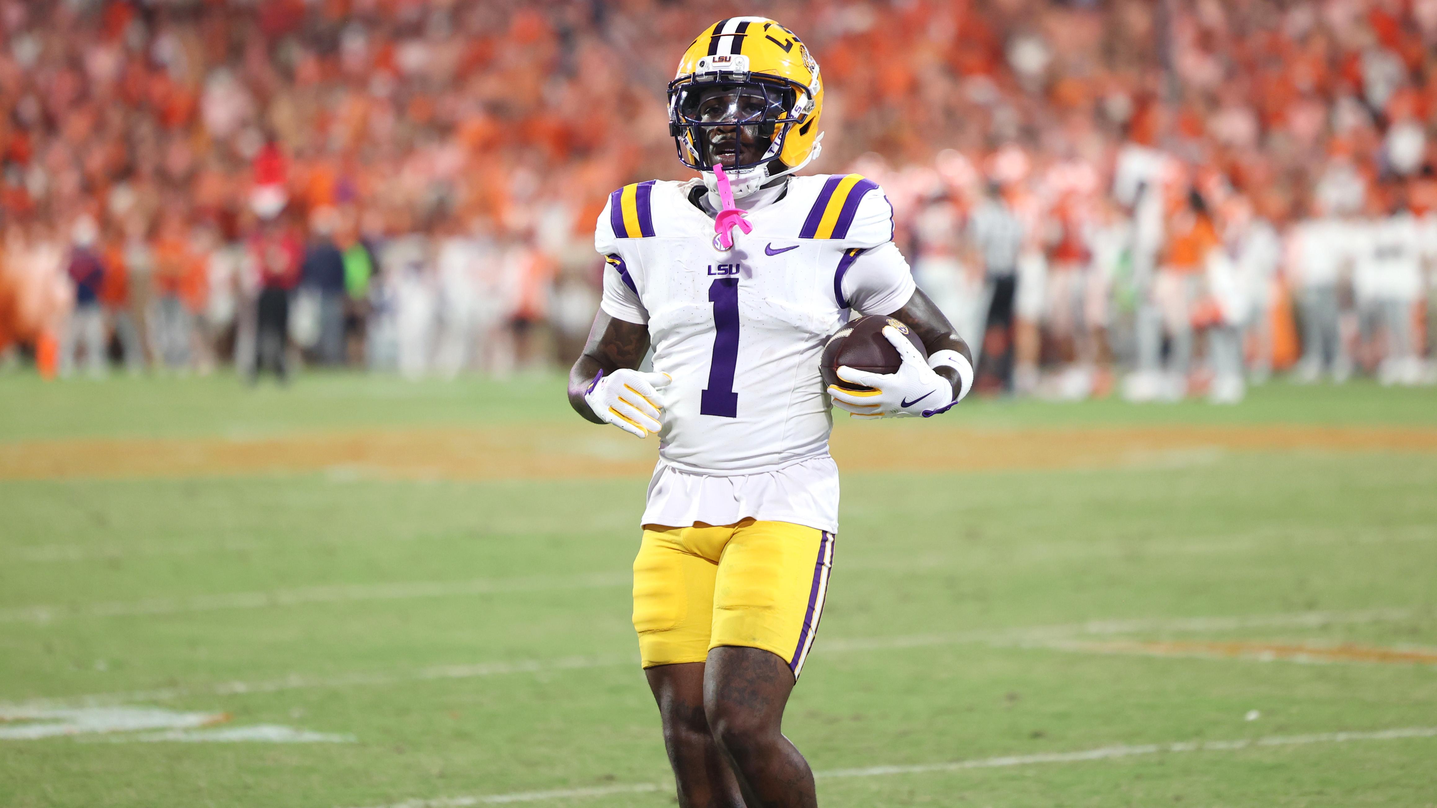 LSU v Clemson