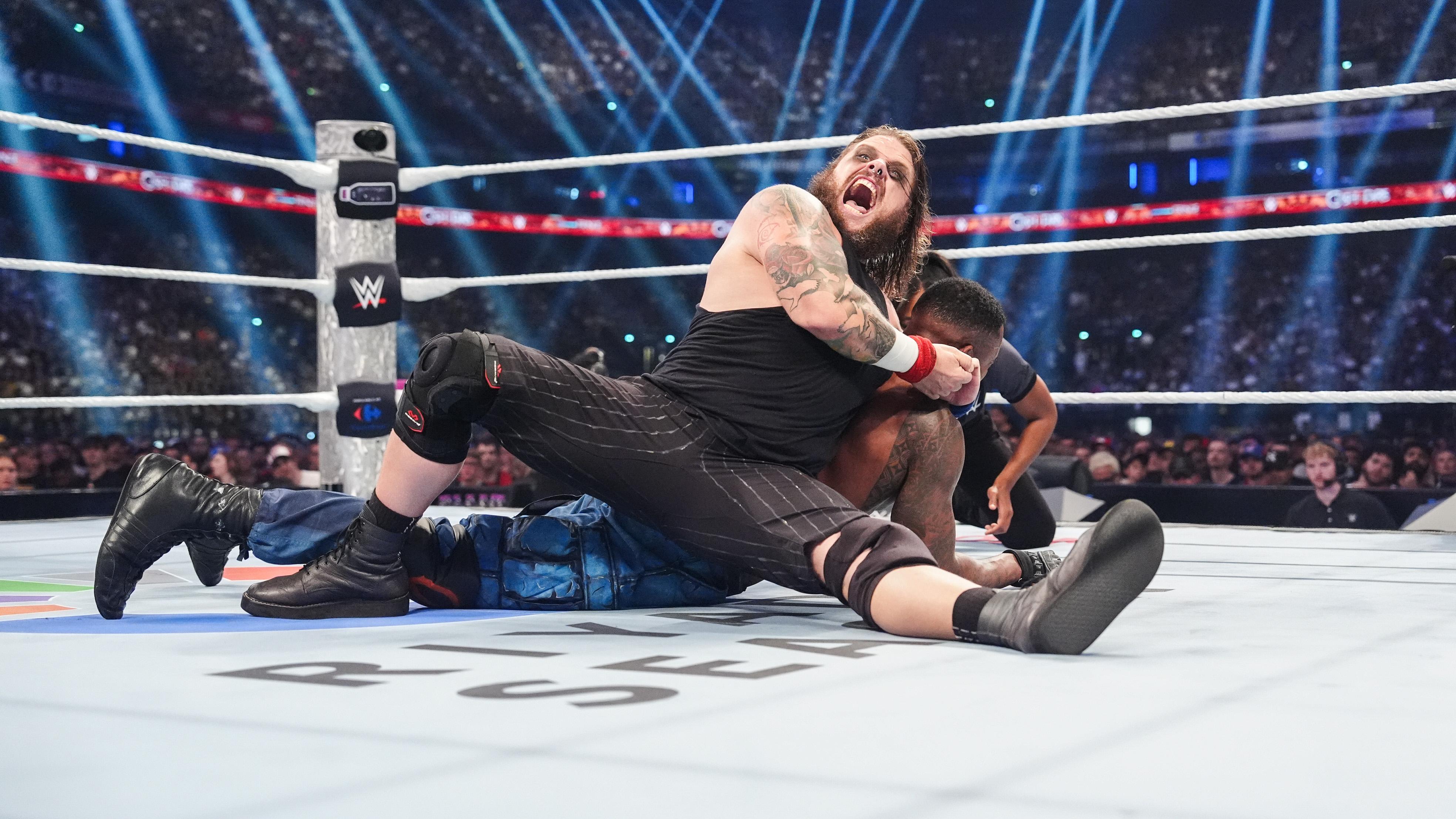 WWE - Choque en París
