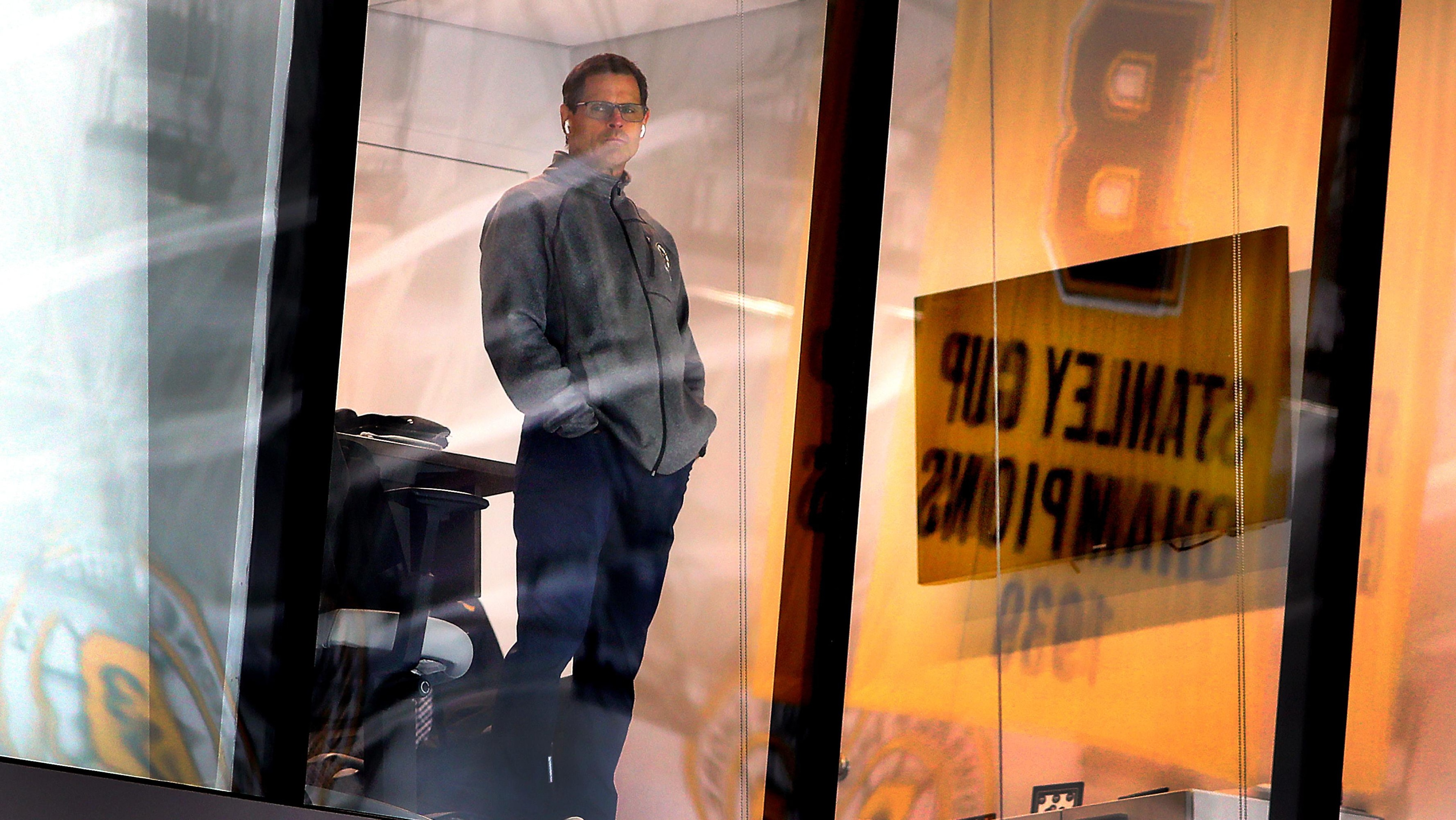 With his struggles of a year ago behind him, Bruins goaltender Jeremy Swayman 'a completely different human being'