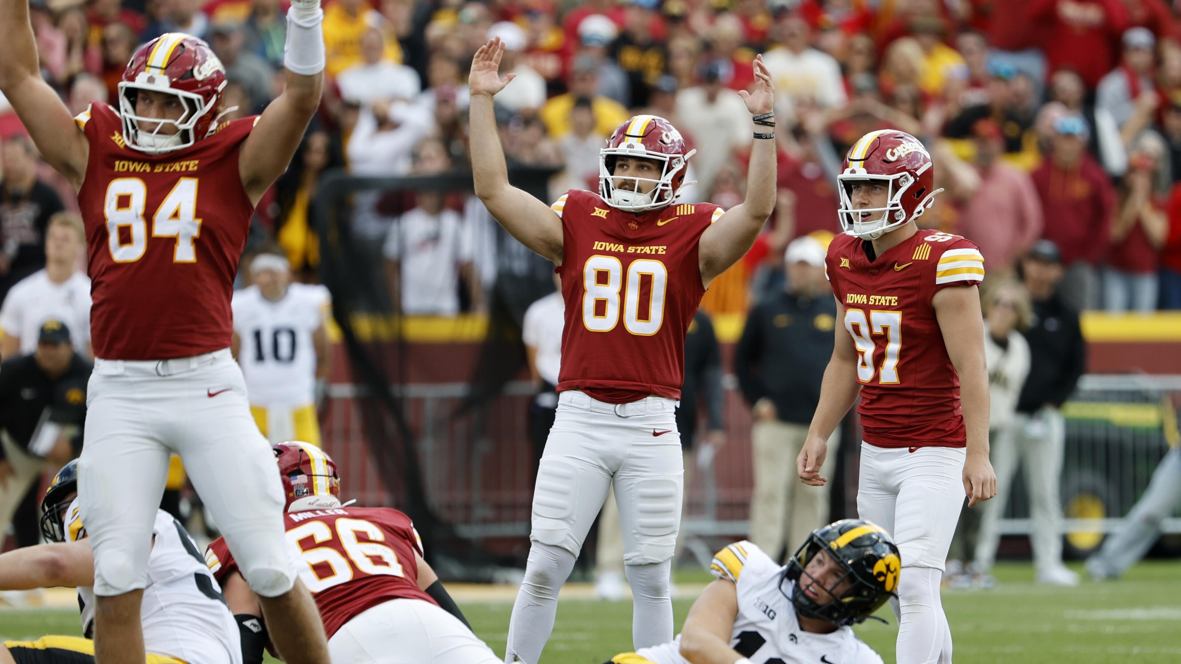 Iowa v Iowa State Iowa v Iowa State