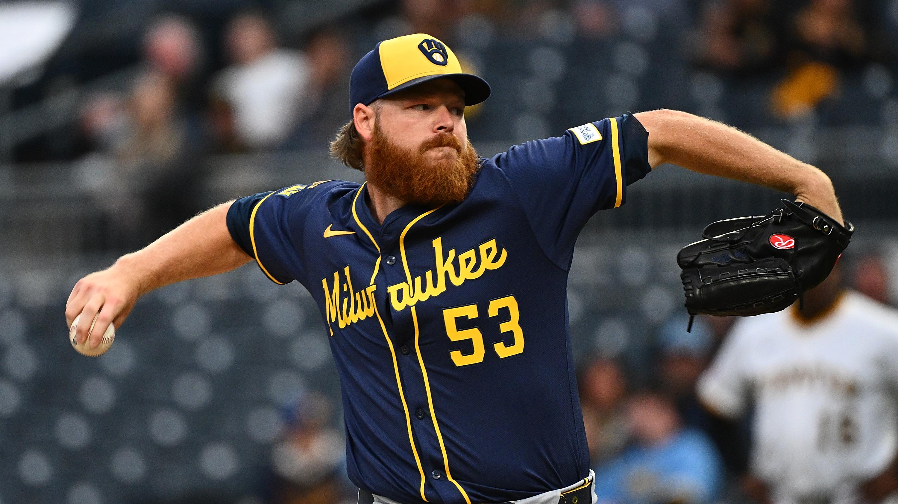 Milwaukee Brewers v Pittsburgh Pirates