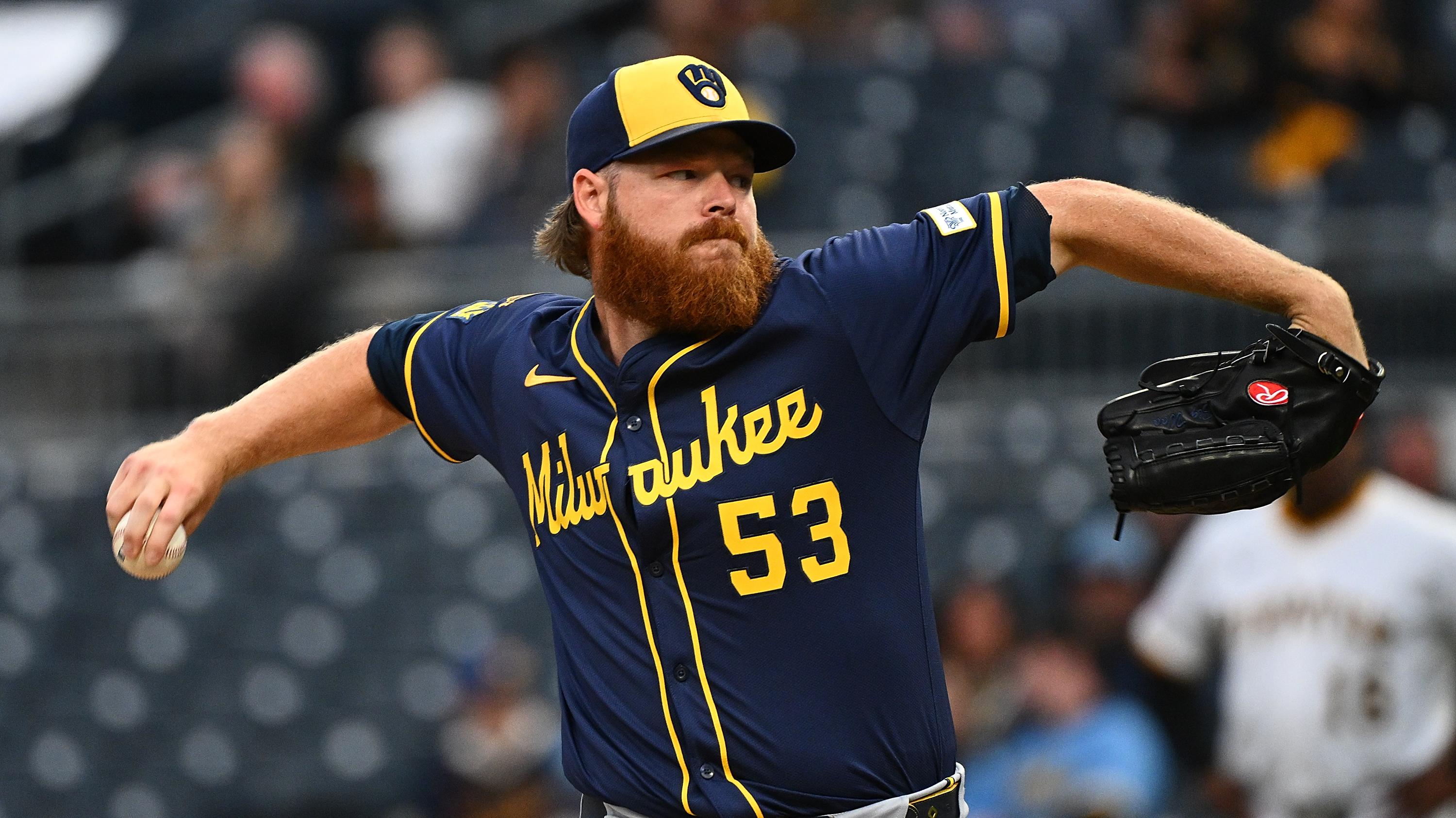 Milwaukee Brewers v Pittsburgh Pirates