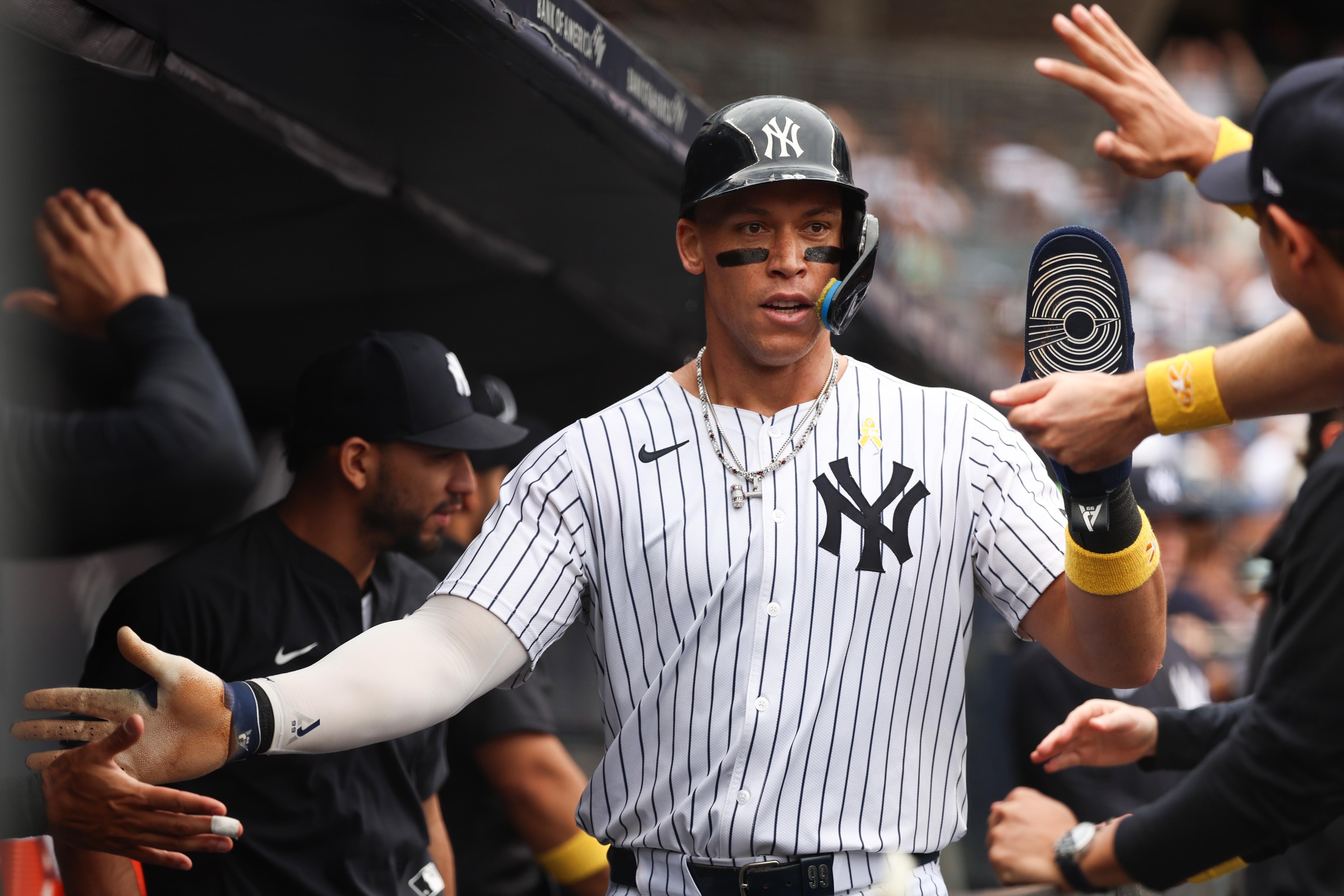 Toronto Blue Jays v New York Yankees